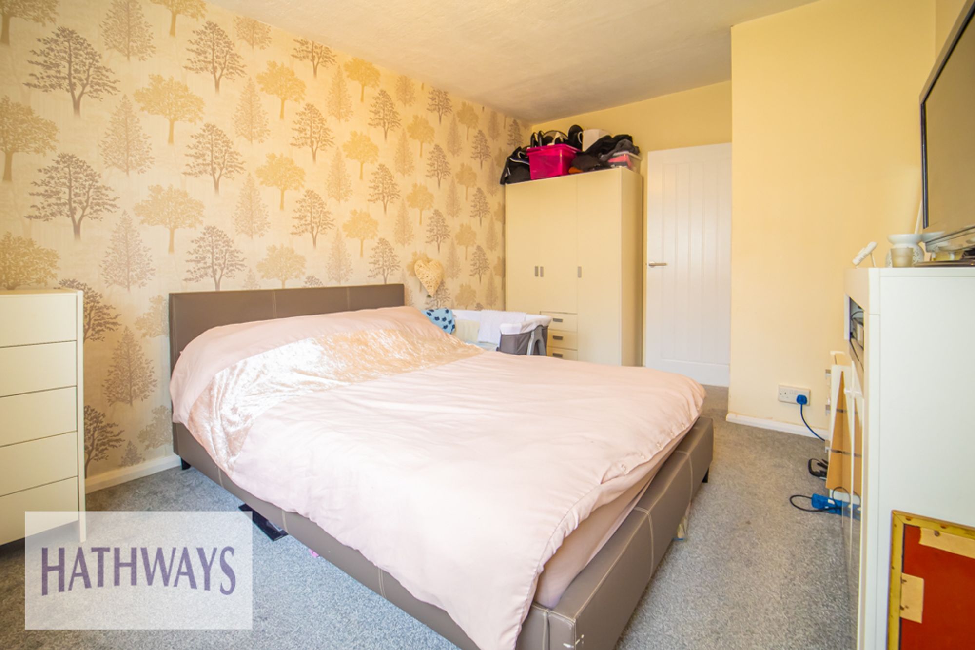 3 bed mid-terraced house for sale in Plas Bryn Gomer, Cwmbran  - Property Image 18