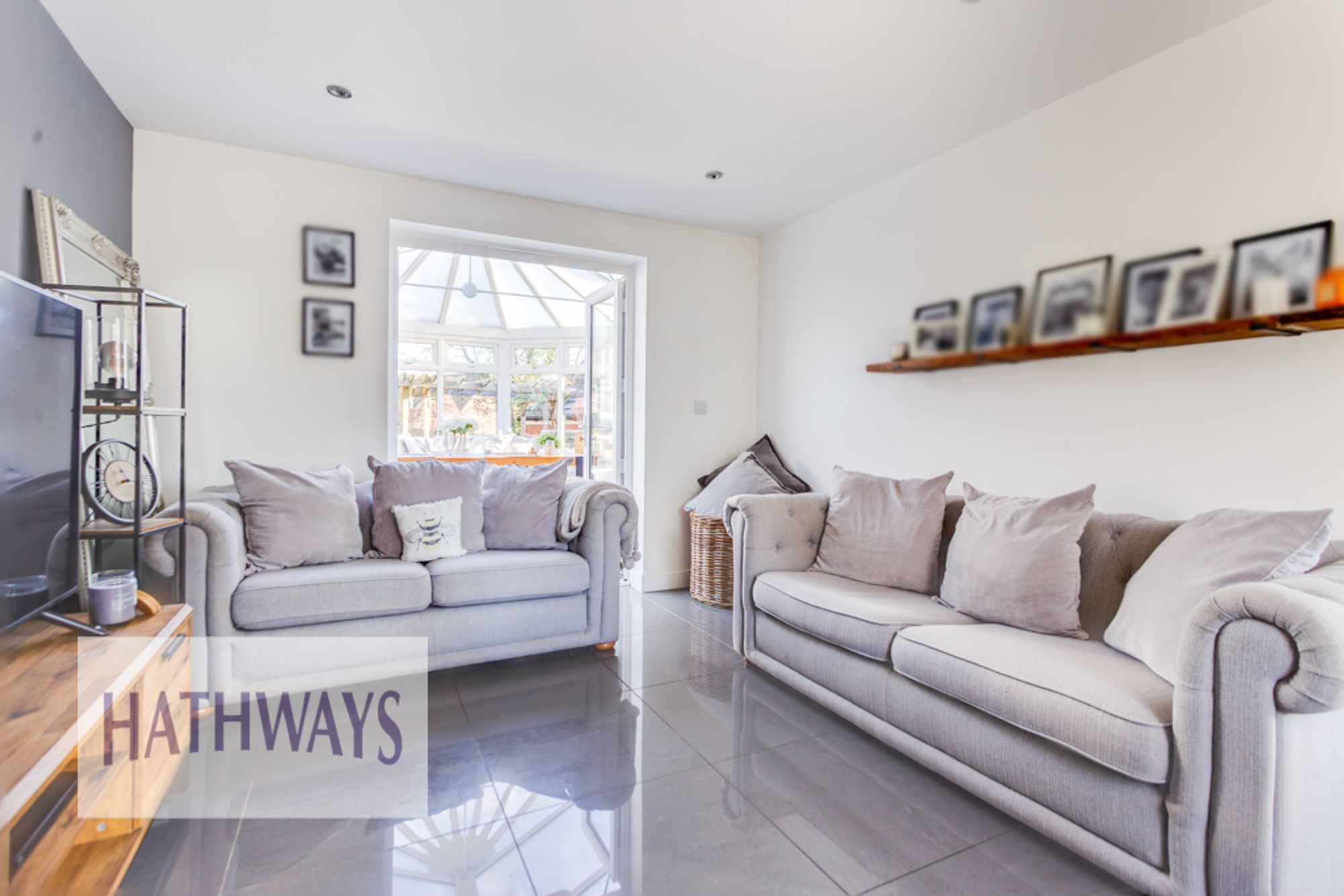 3 bed detached house for sale in Stryd Camlas, Cwmbran  - Property Image 16