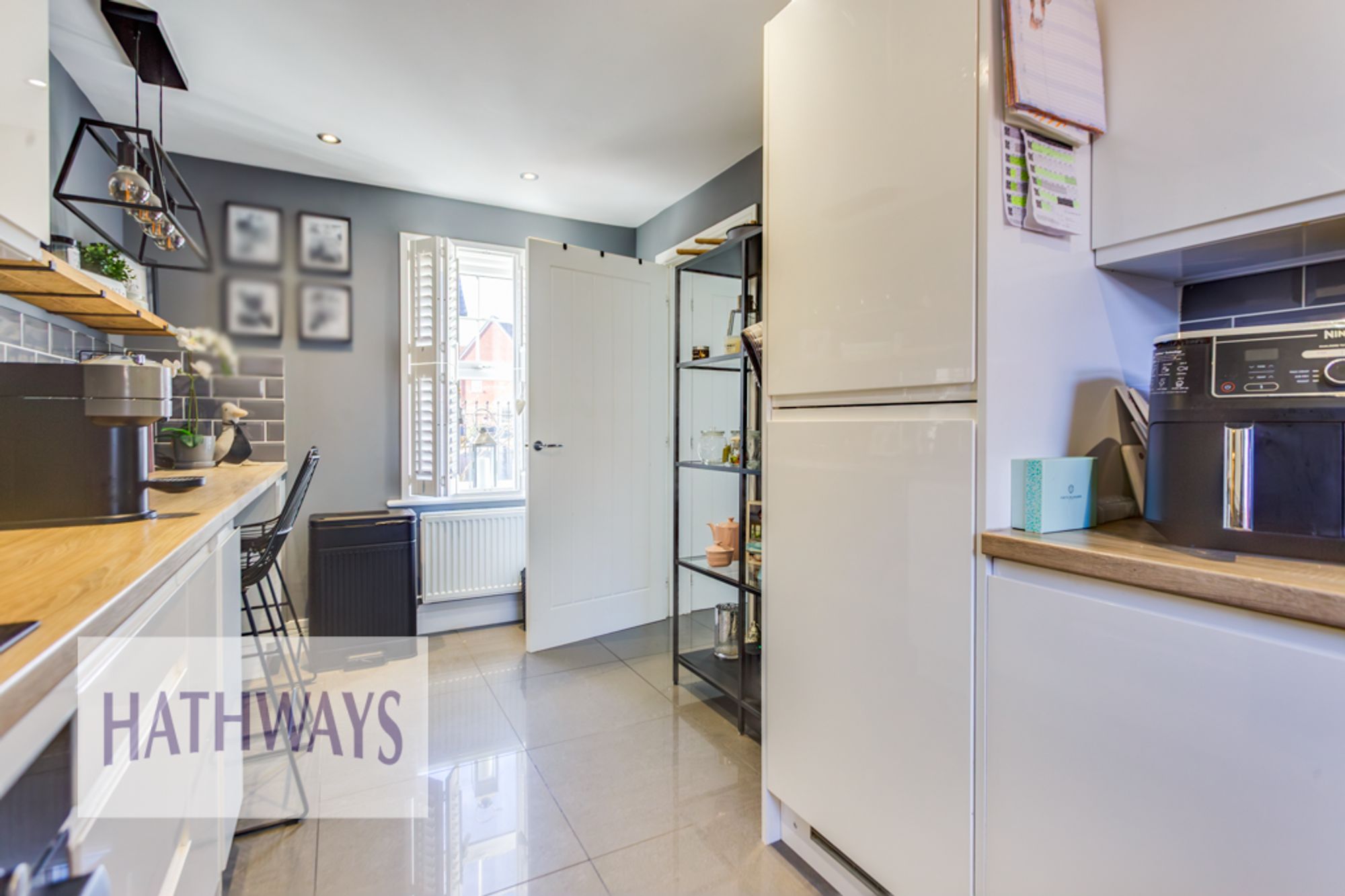 3 bed detached house for sale in Stryd Camlas, Cwmbran 10