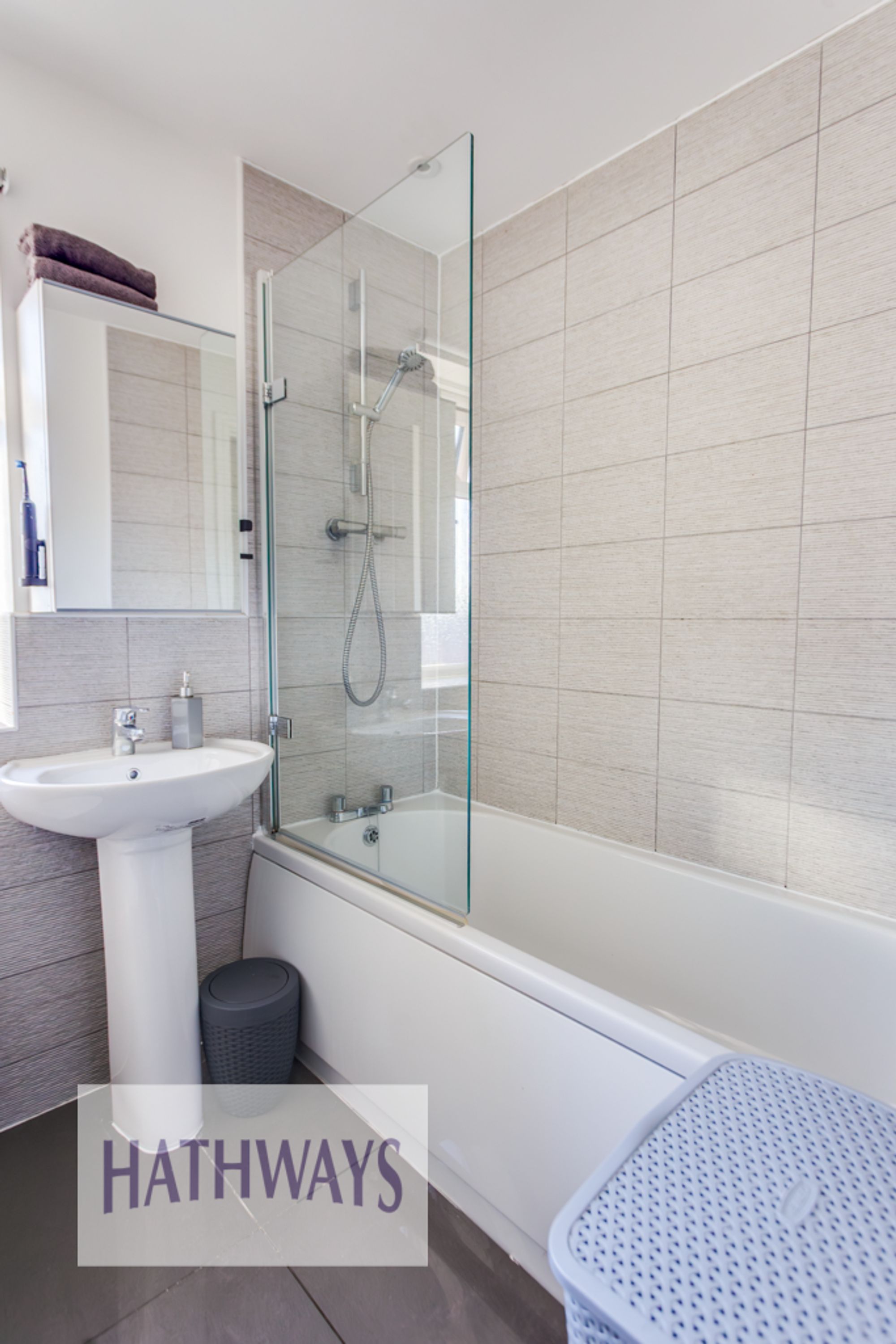 3 bed detached house for sale in Stryd Camlas, Cwmbran 36