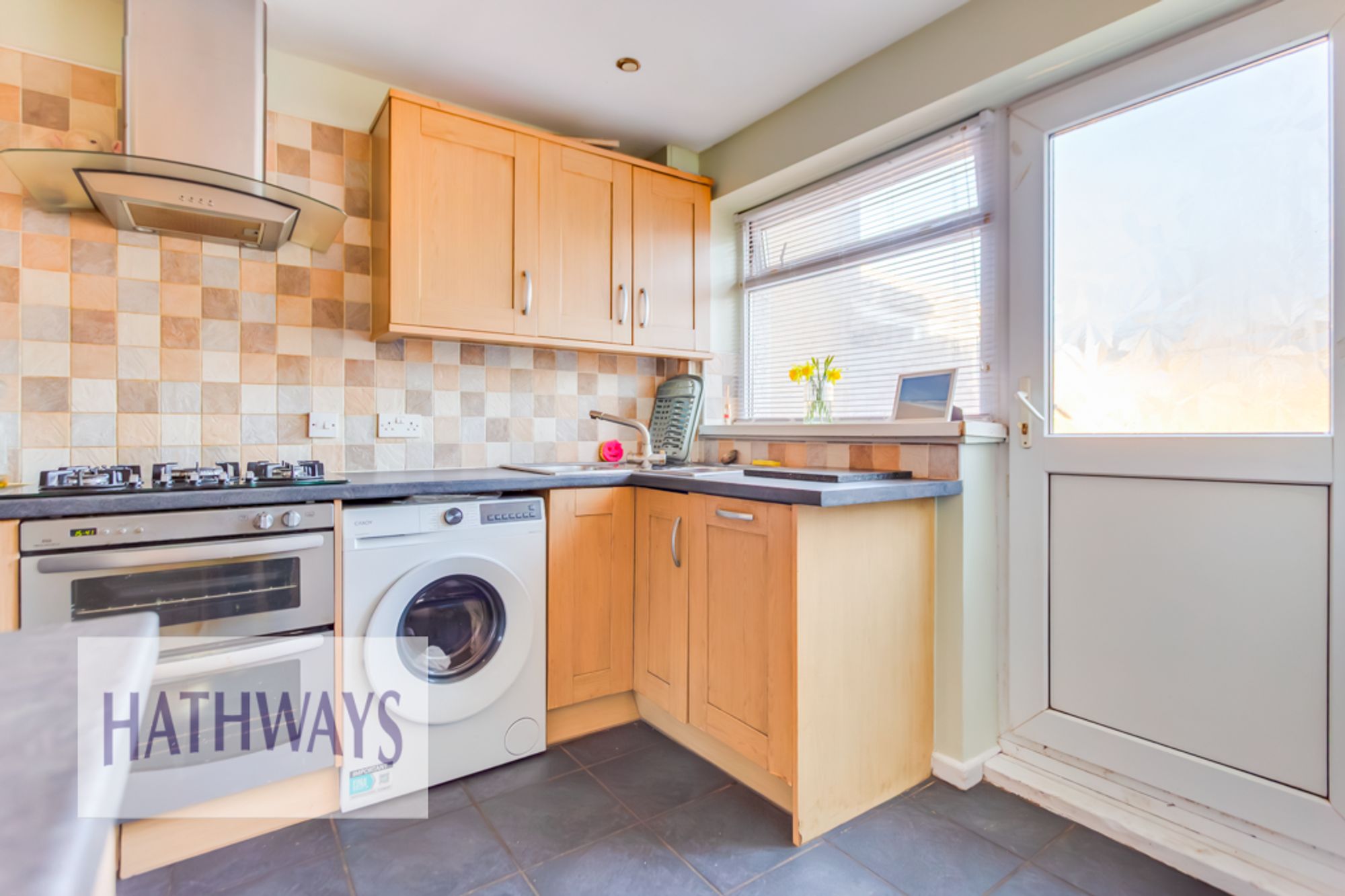 3 bed mid-terraced house for sale in Cardigan Close, Cwmbran 7