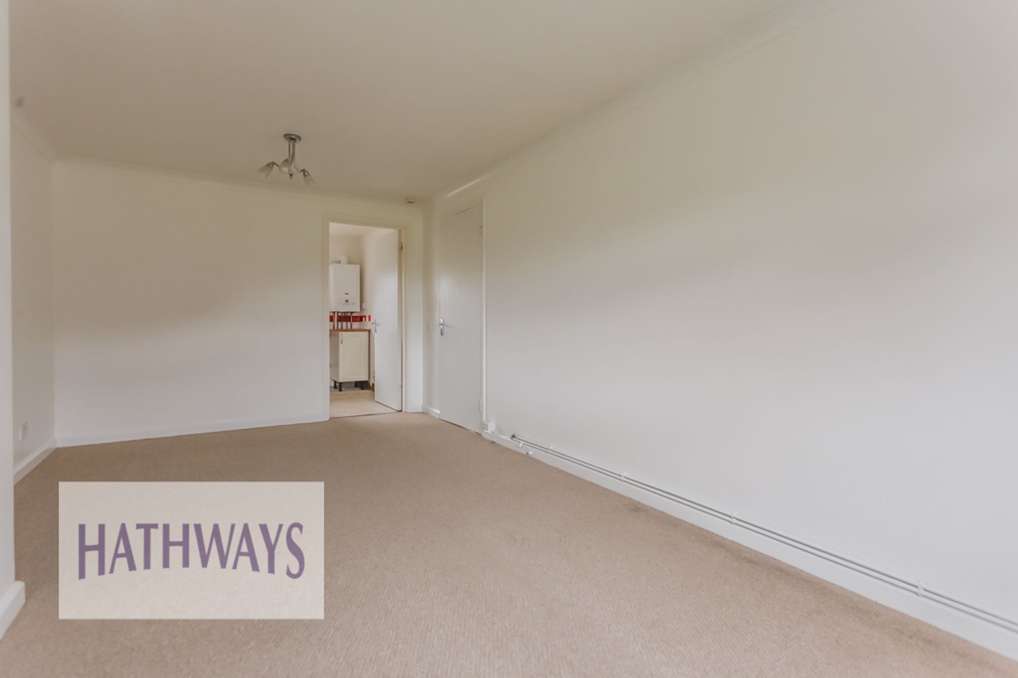 2 bed flat for sale in Oak Street, Cwmbran  - Property Image 11