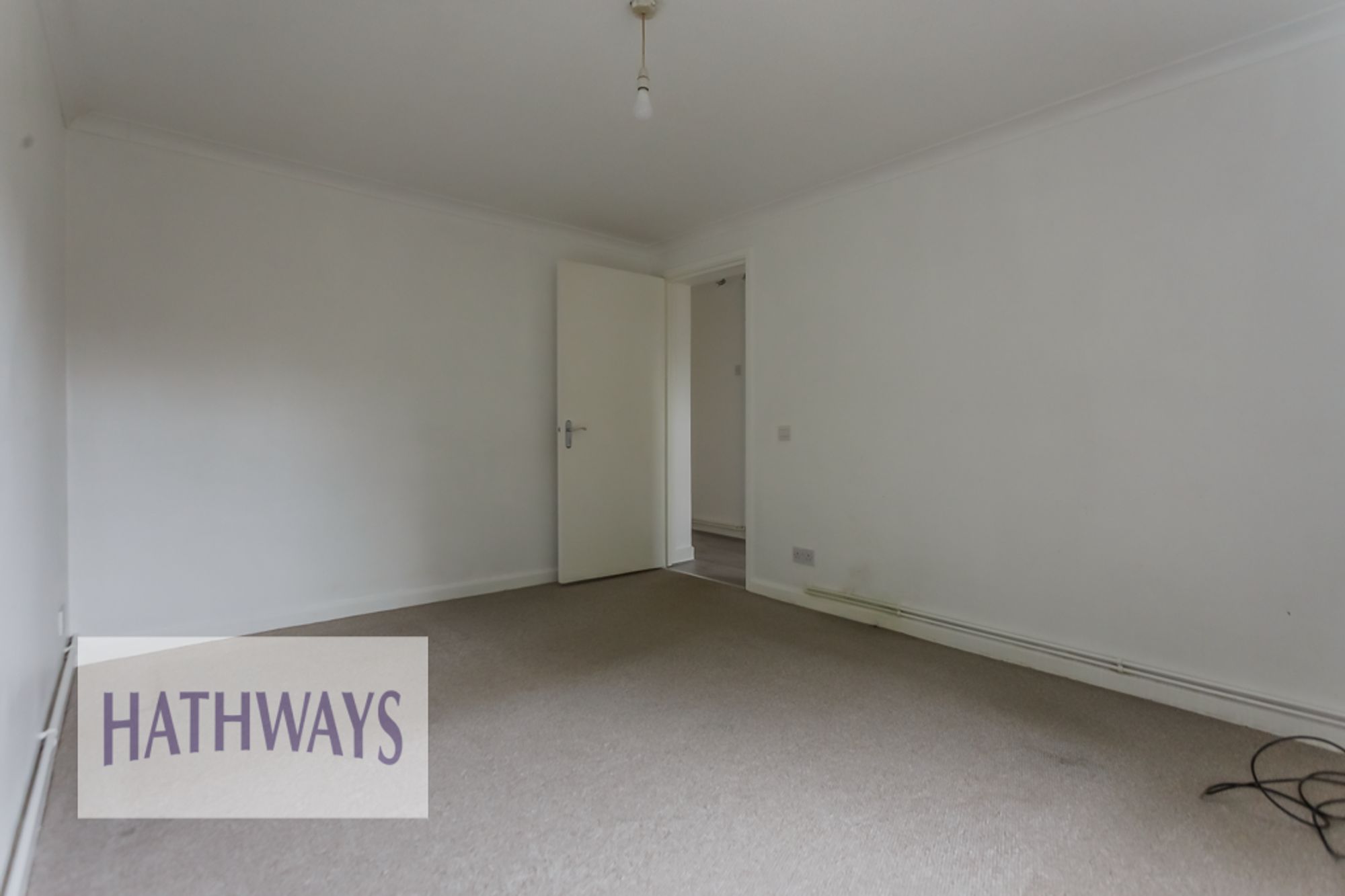 2 bed flat for sale in Oak Street, Cwmbran  - Property Image 19