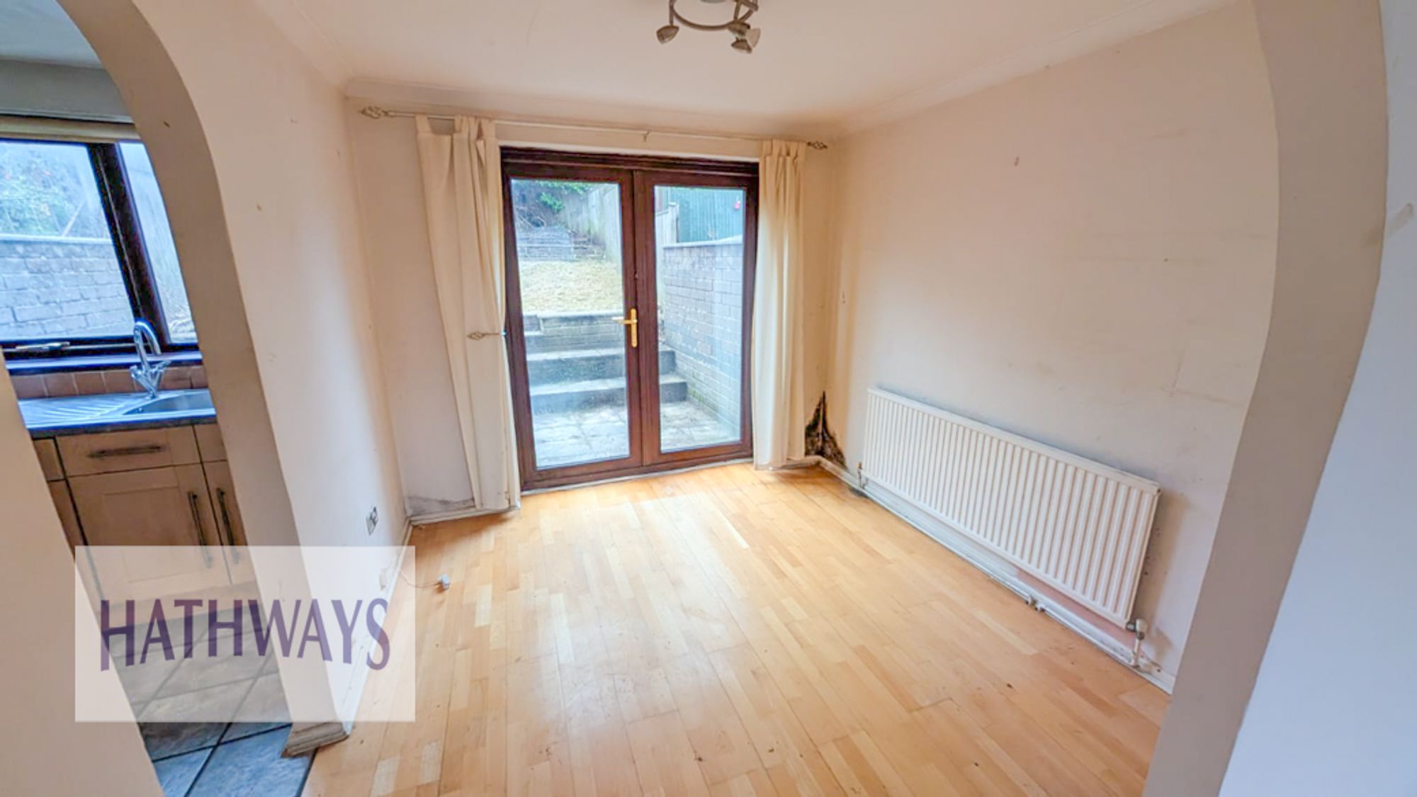 3 bed for sale in Hanbury Gardens, Pontypool  - Property Image 7