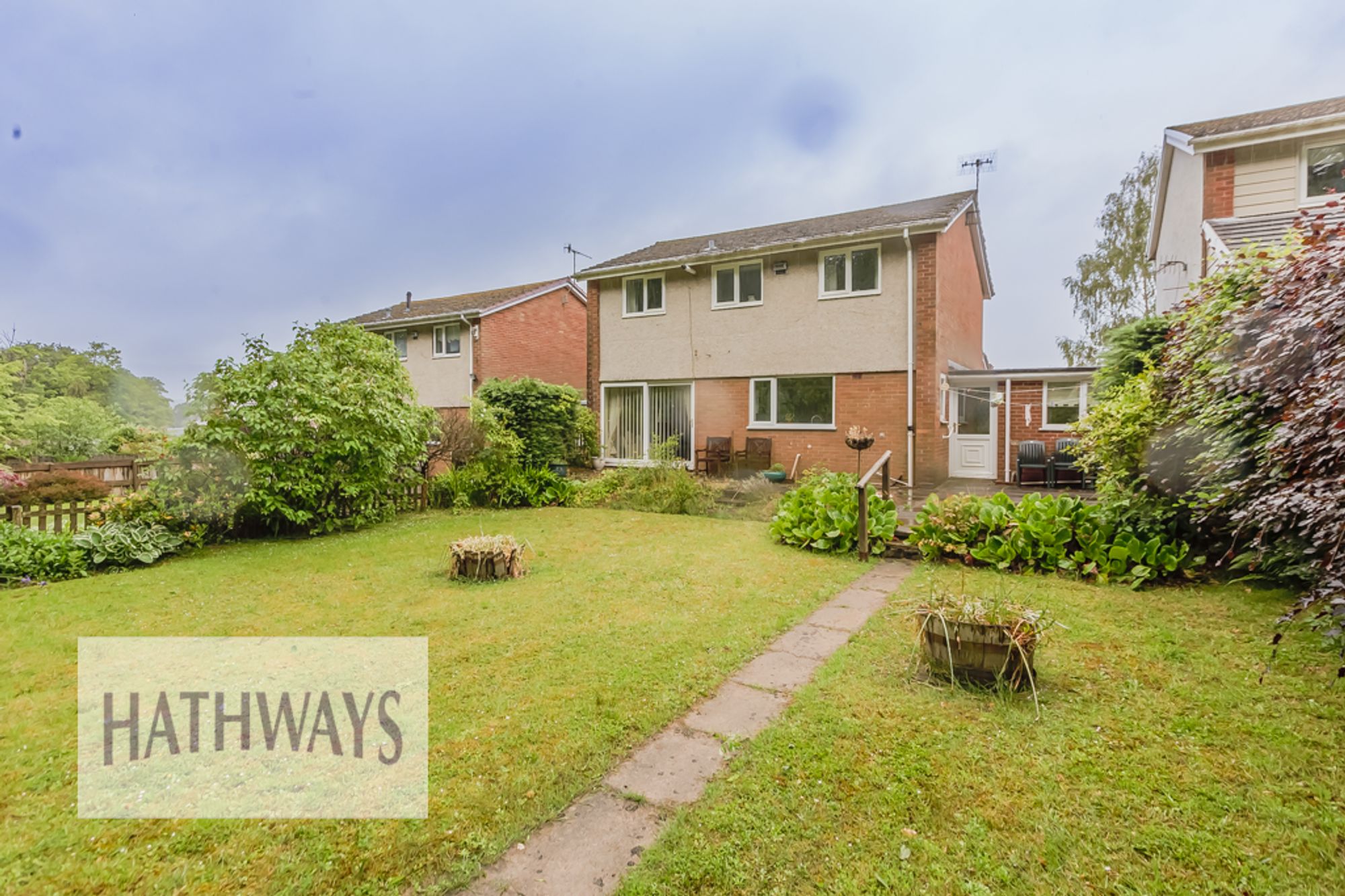 4 bed detached house for sale in Plantation Drive, Cwmbran 2