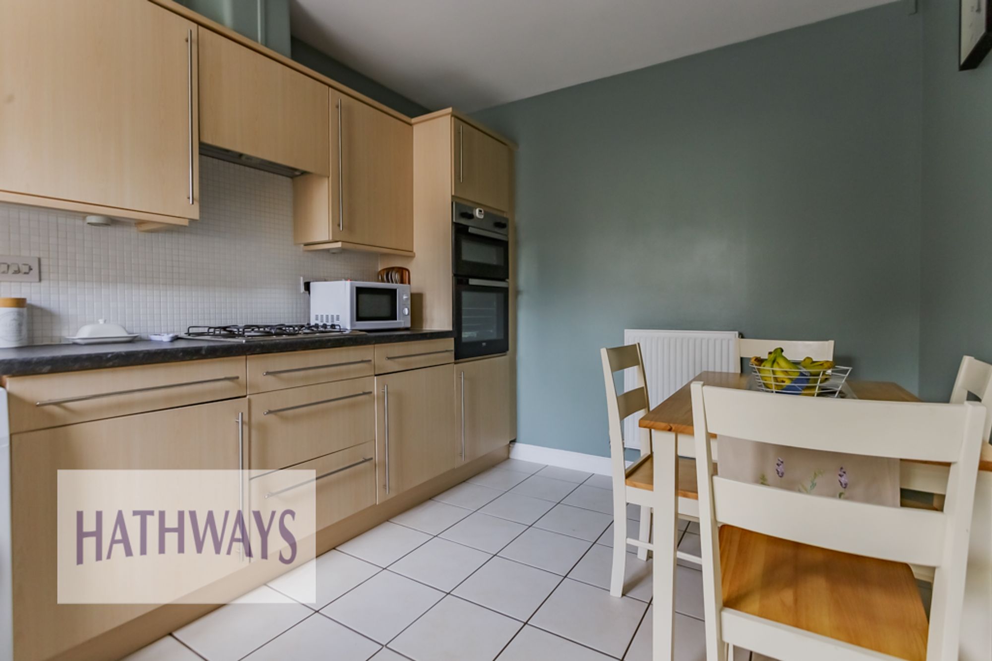 4 bed end of terrace house for sale in Mill House Court, Cwmbran  - Property Image 4