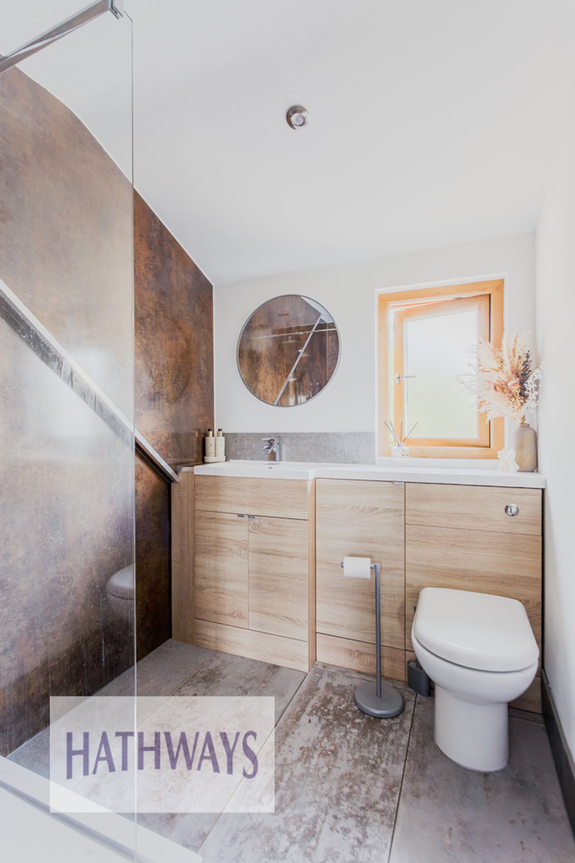 4 bed detached house for sale in Maindee Terrace, Cwmbran 37