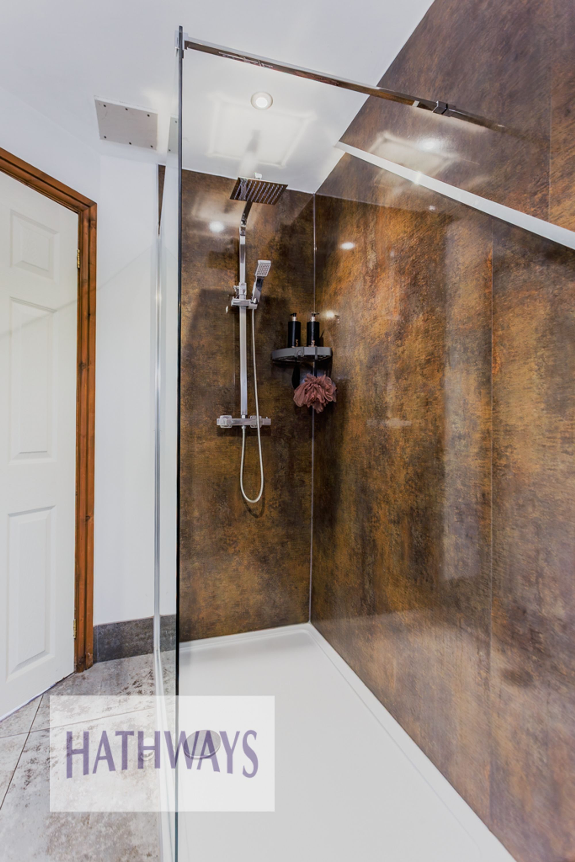 4 bed detached house for sale in Maindee Terrace, Cwmbran 36