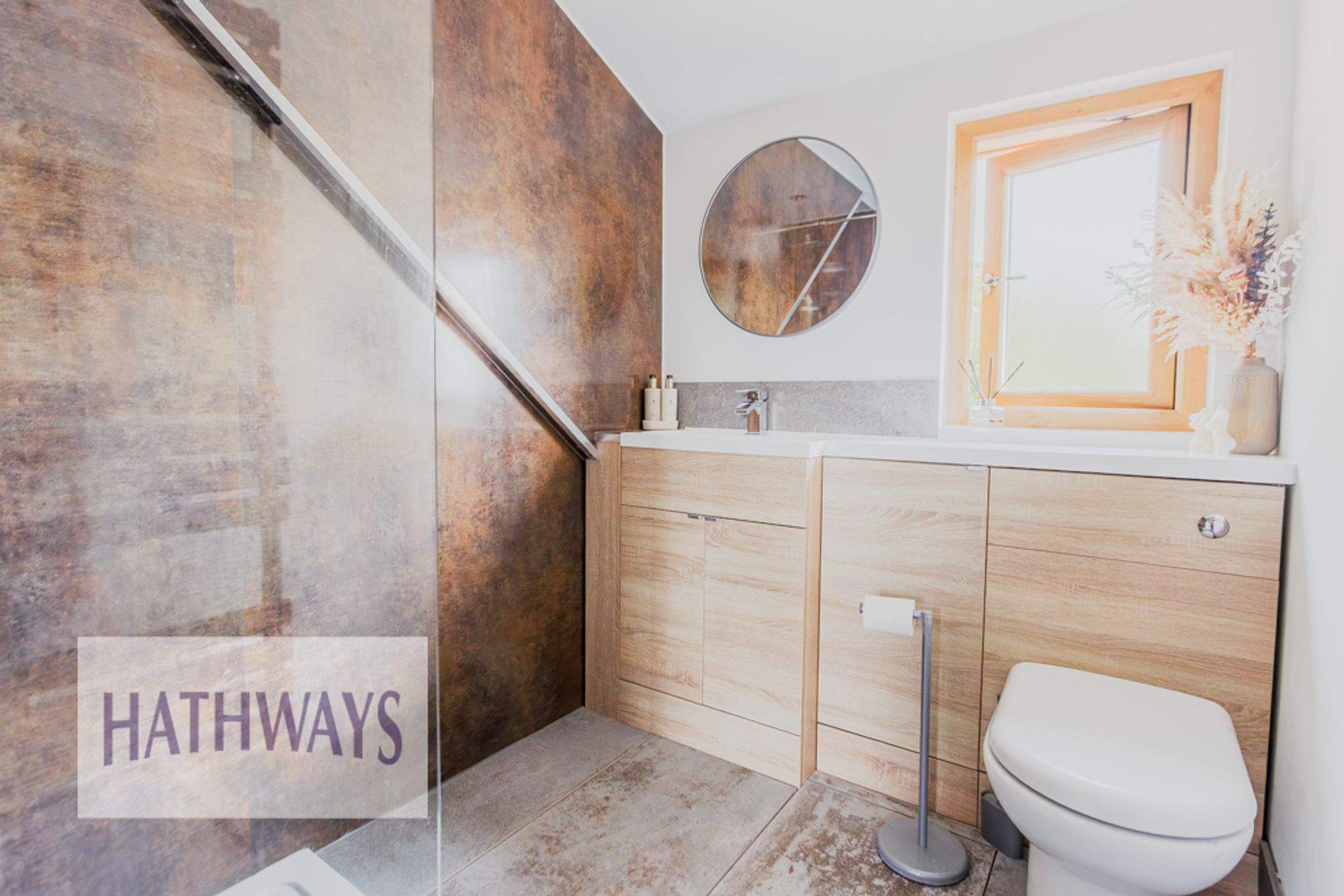 4 bed detached house for sale in Maindee Terrace, Cwmbran  - Property Image 36