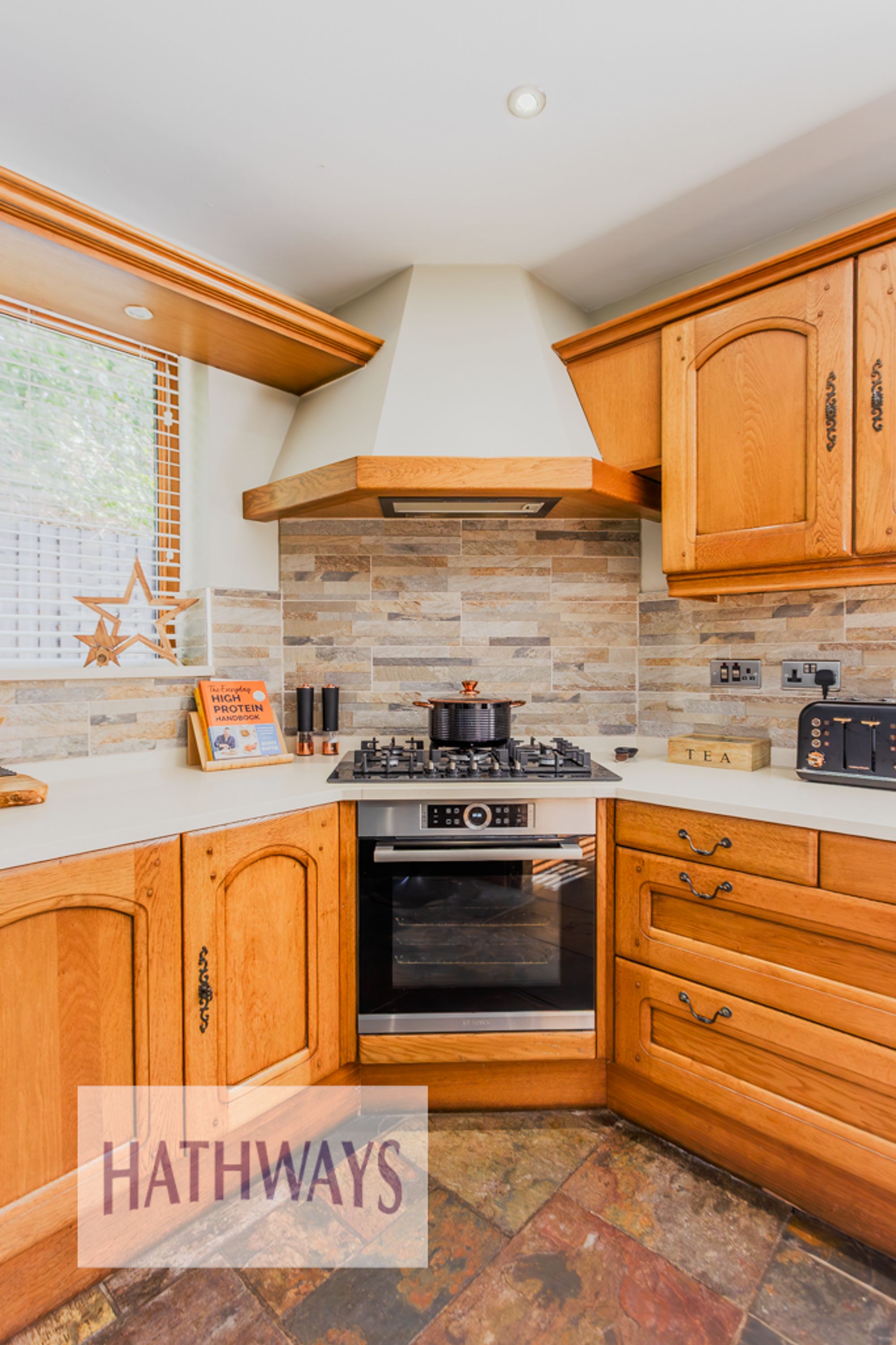 4 bed detached house for sale in Maindee Terrace, Cwmbran  - Property Image 17