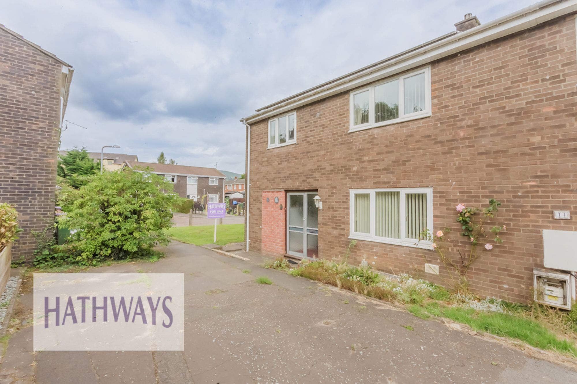 4 bed semi-detached house for sale in Tintern Close, Cwmbran 4
