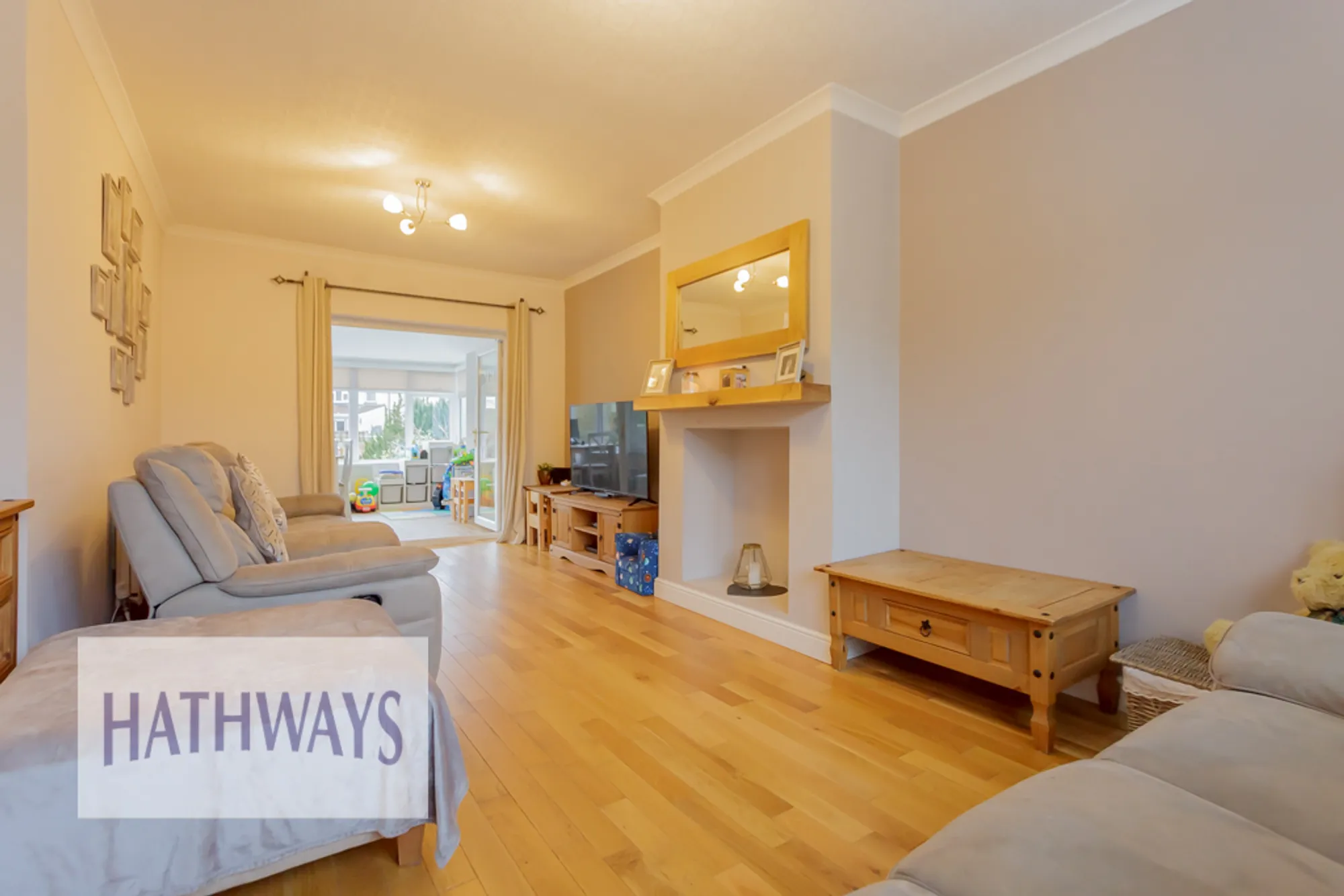 3 bed semi-detached house for sale in Graig Park Road, Newport  - Property Image 5