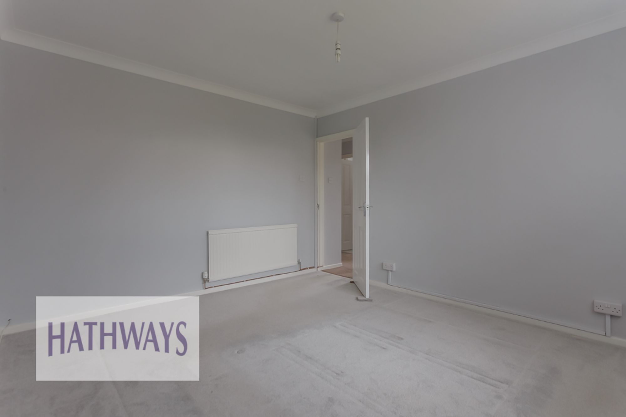 2 bed flat for sale in Thornhill Road, Cwmbran  - Property Image 14