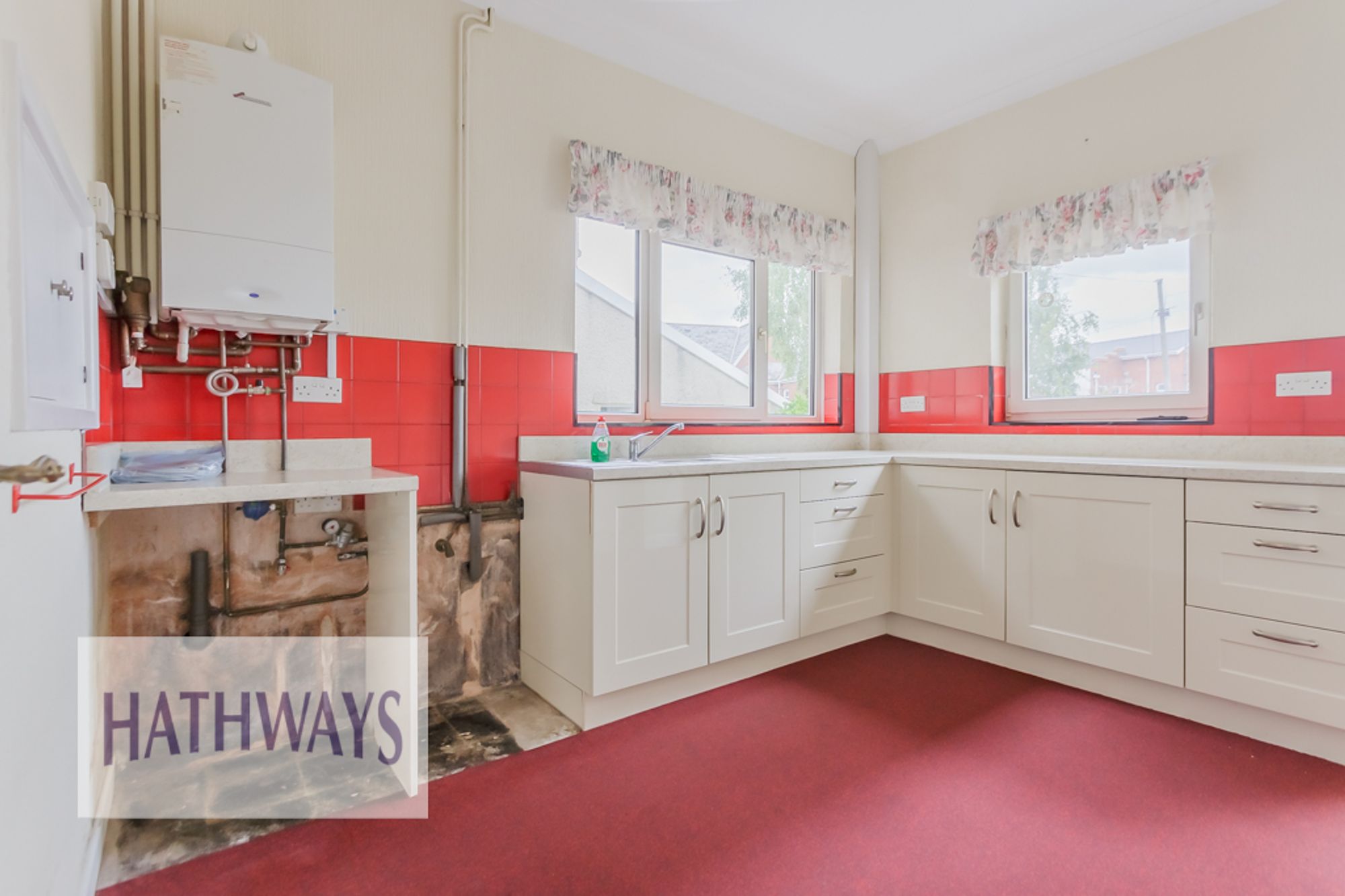 3 bed house for sale in St. Matthews Road, Pontypool  - Property Image 16