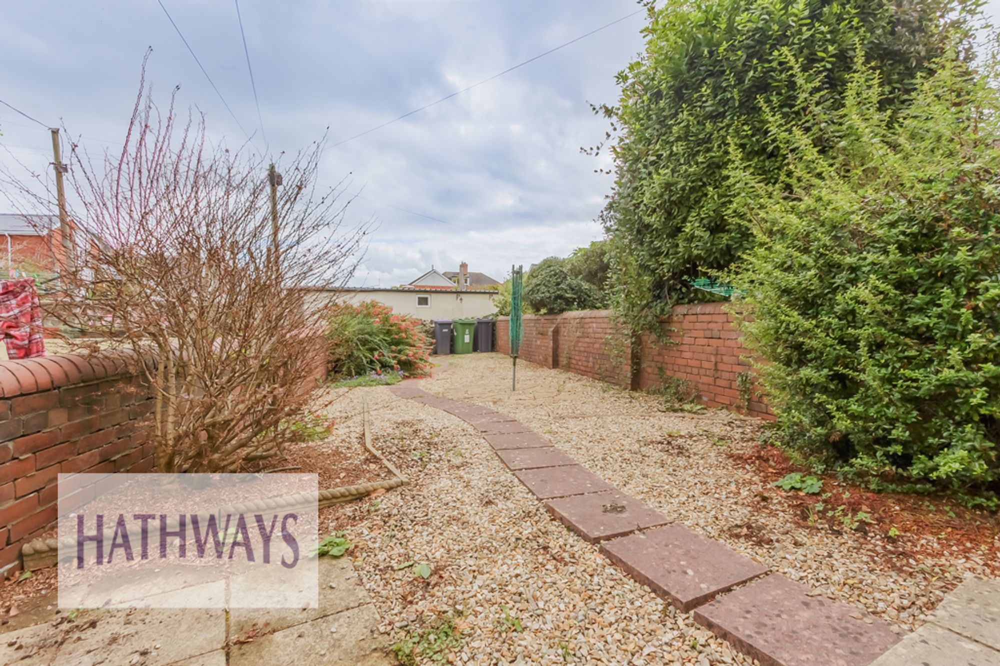 3 bed terraced house for sale in St. Matthews Road, Pontypool  - Property Image 32