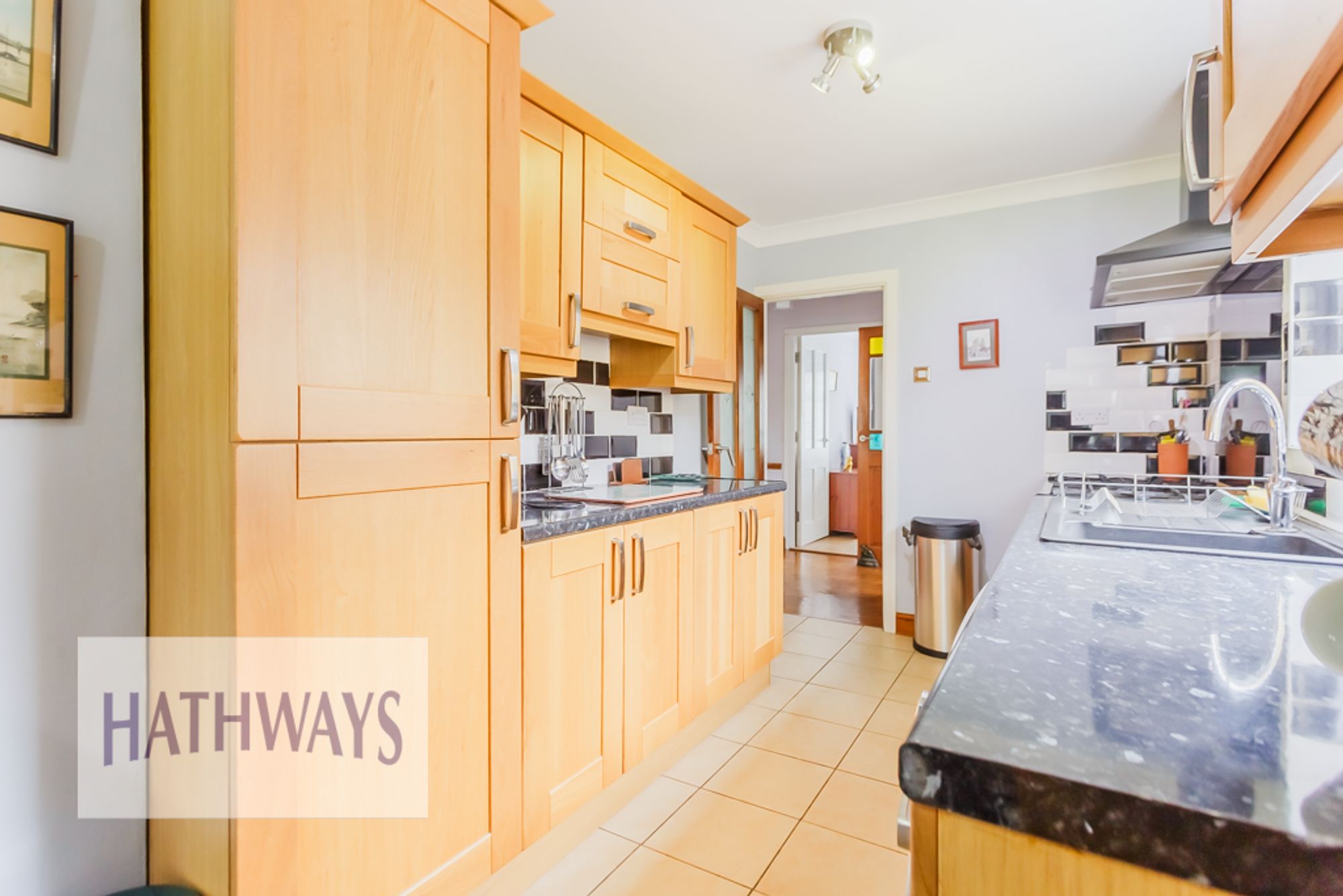 2 bed semi-detached bungalow for sale in Cefn Close, Cwmbran 9