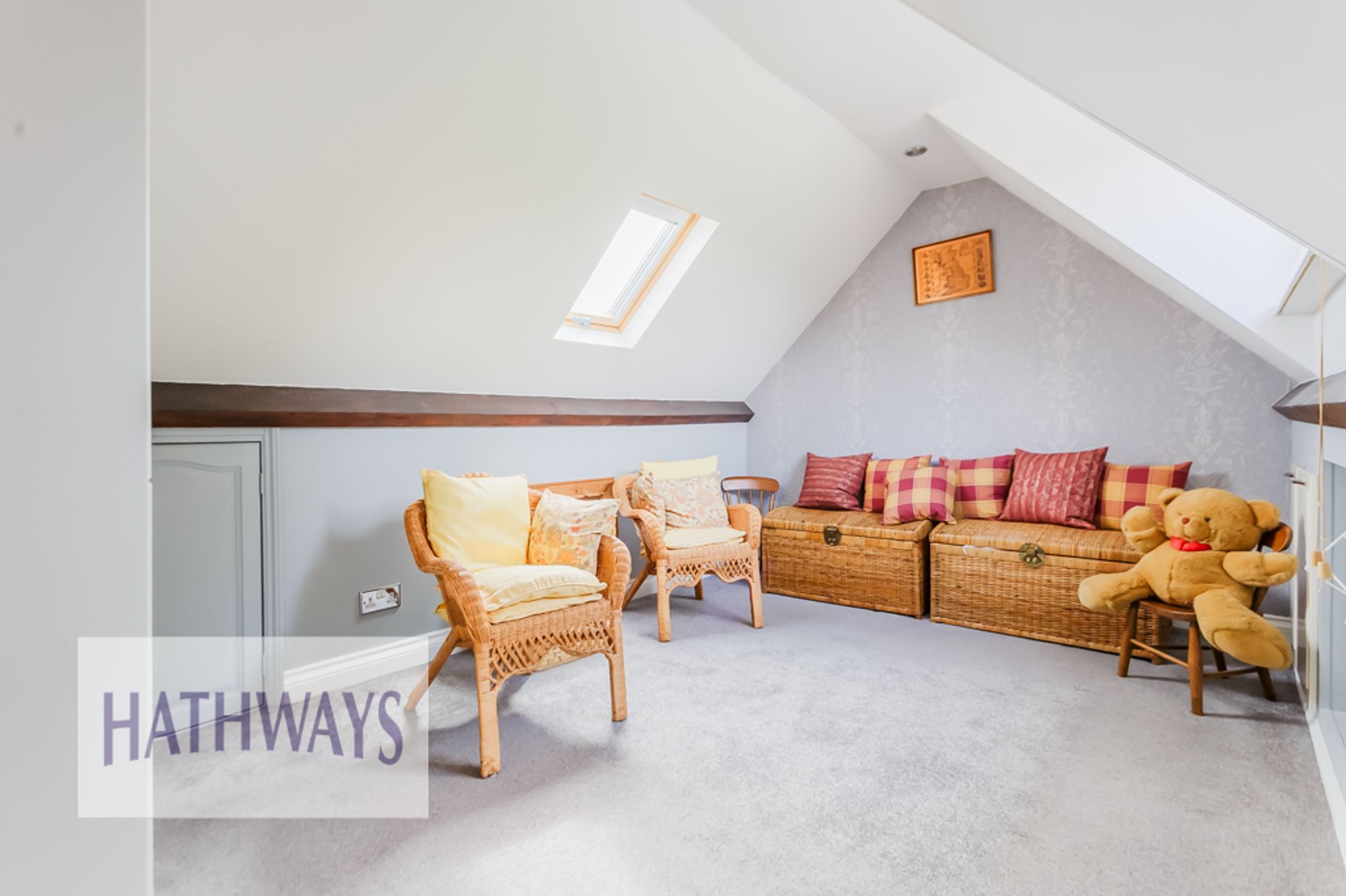 2 bed semi-detached bungalow for sale in Cefn Close, Cwmbran  - Property Image 33