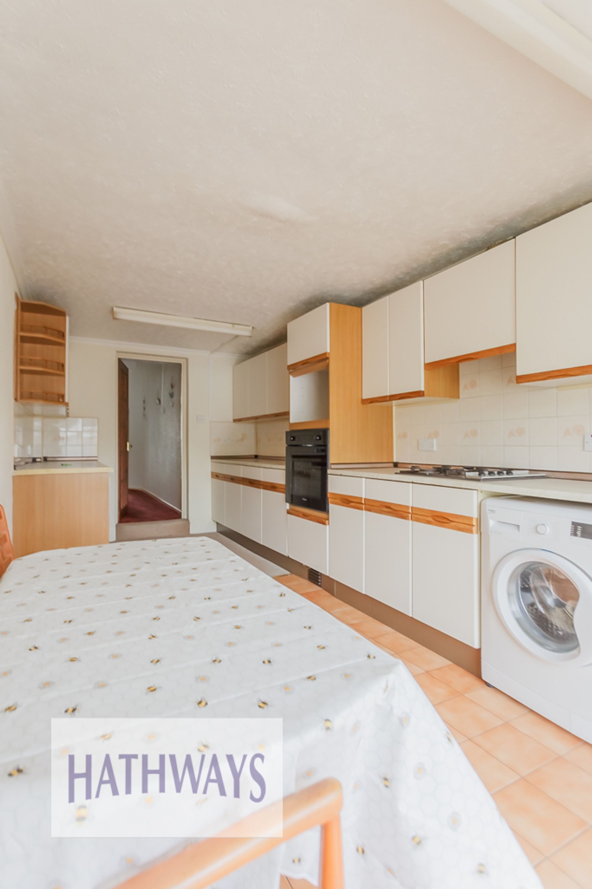 1 bed flat for sale in Victoria Street, Cwmbran  - Property Image 8