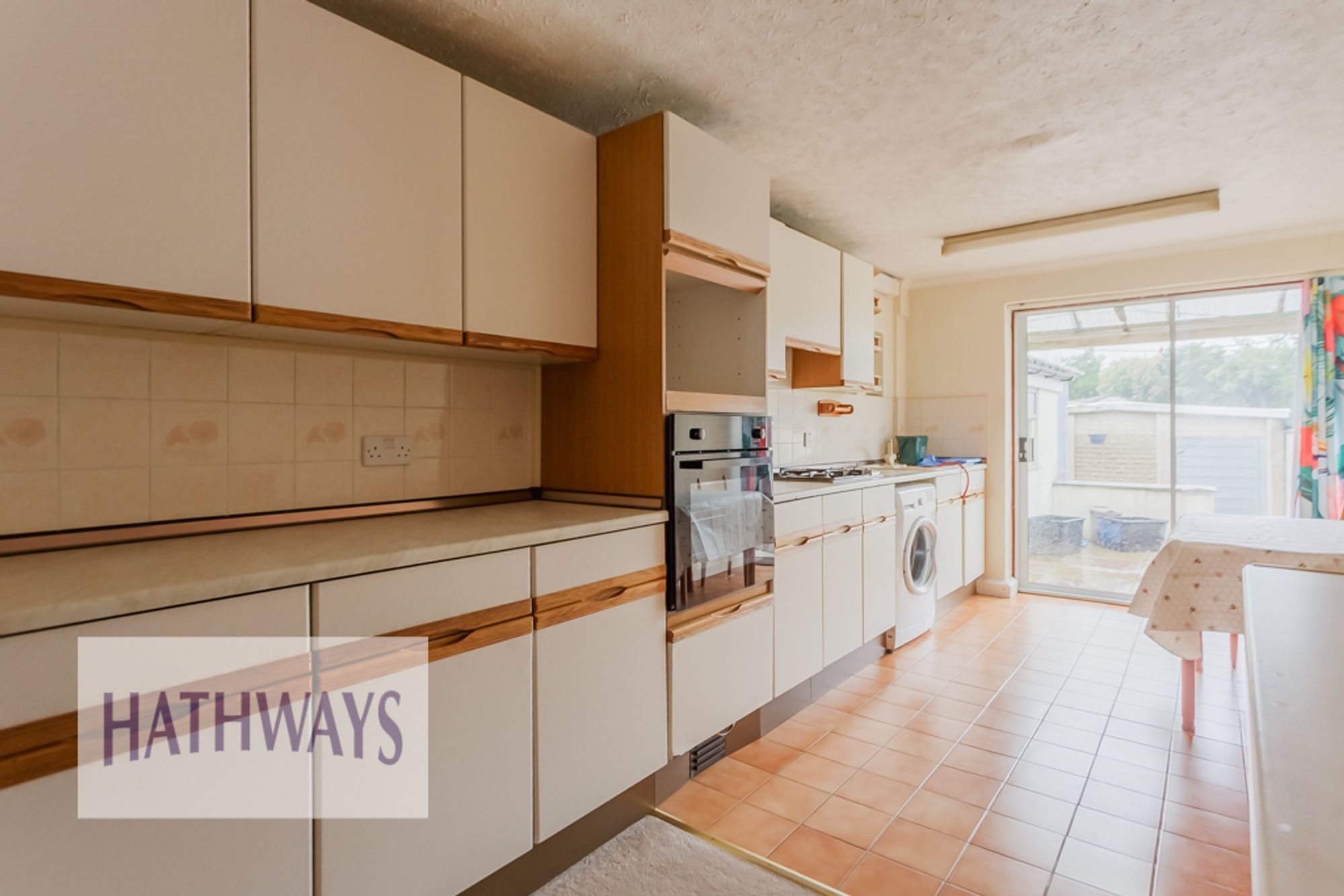 1 bed flat for sale in Victoria Street, Cwmbran  - Property Image 5