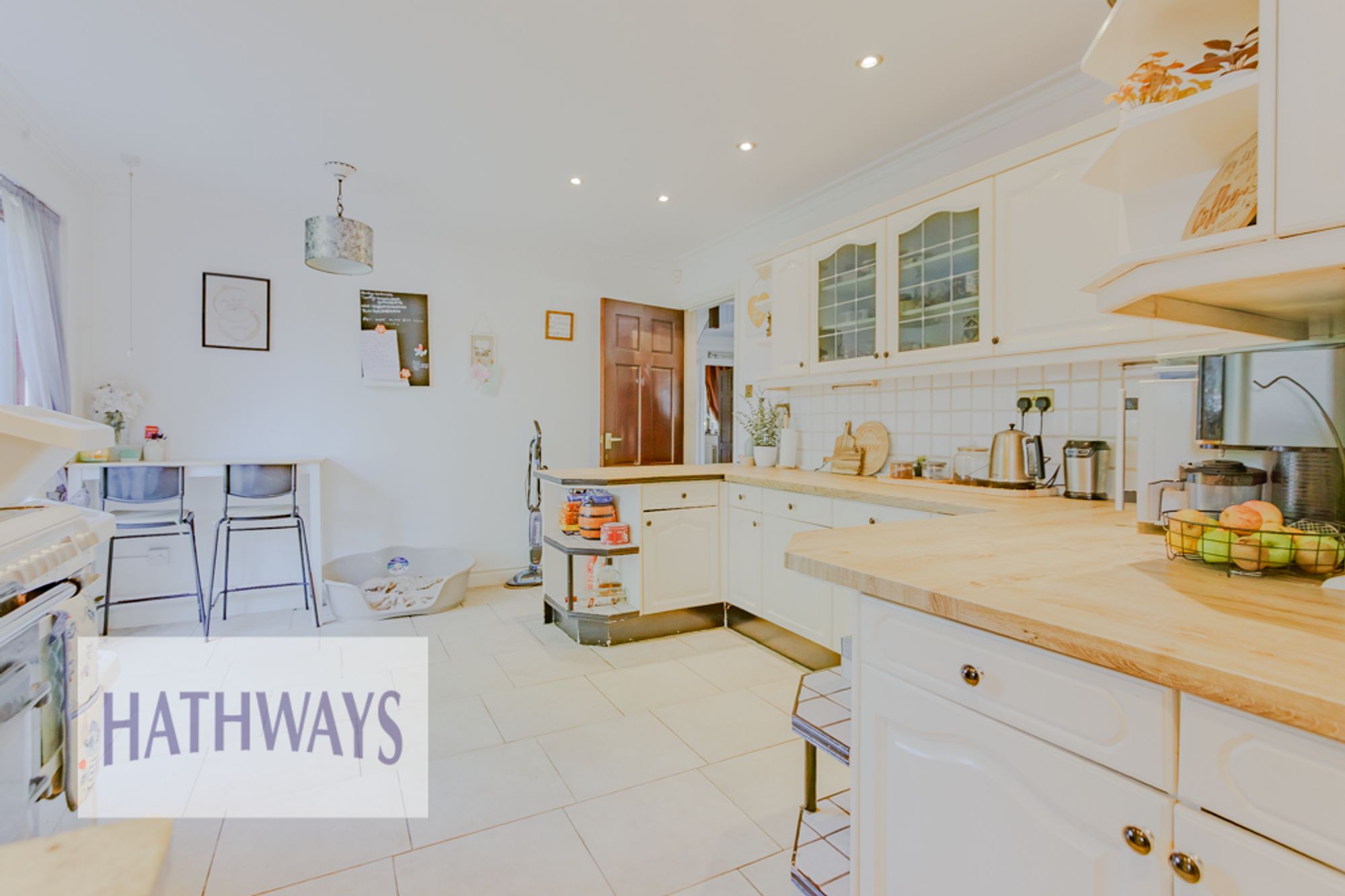 4 bed detached house to rent in Tudor Woods, Cwmbran 8