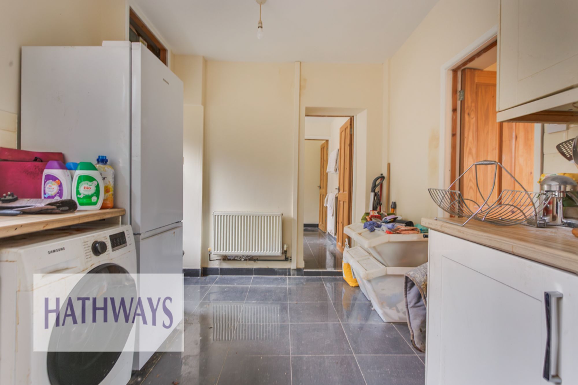 3 bed end of terrace house for sale in Black Path, Pontypool 14