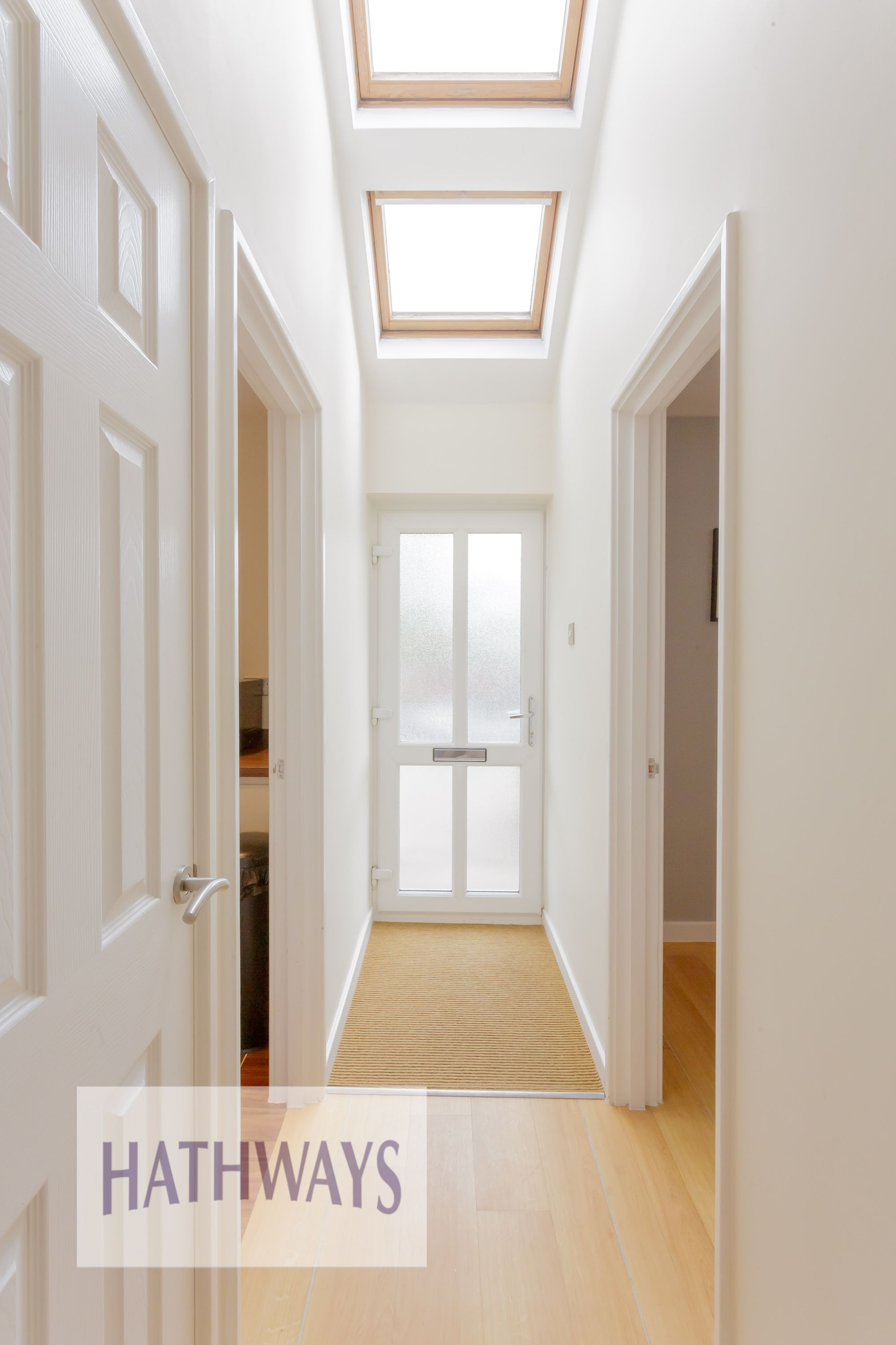 2 bed to rent in Five Locks Close, Cwmbran  - Property Image 3