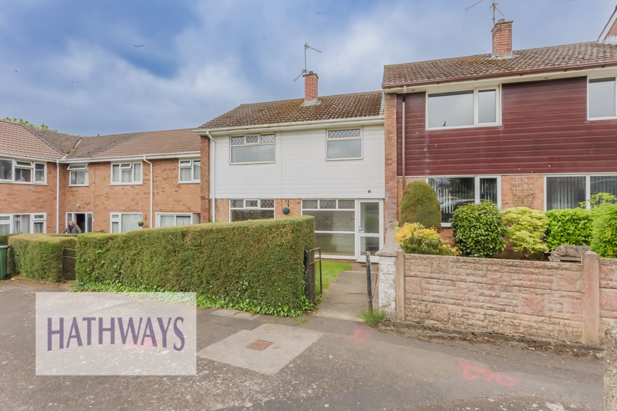 3 bed house for sale in Henllys Way, Cwmbran  - Property Image 1