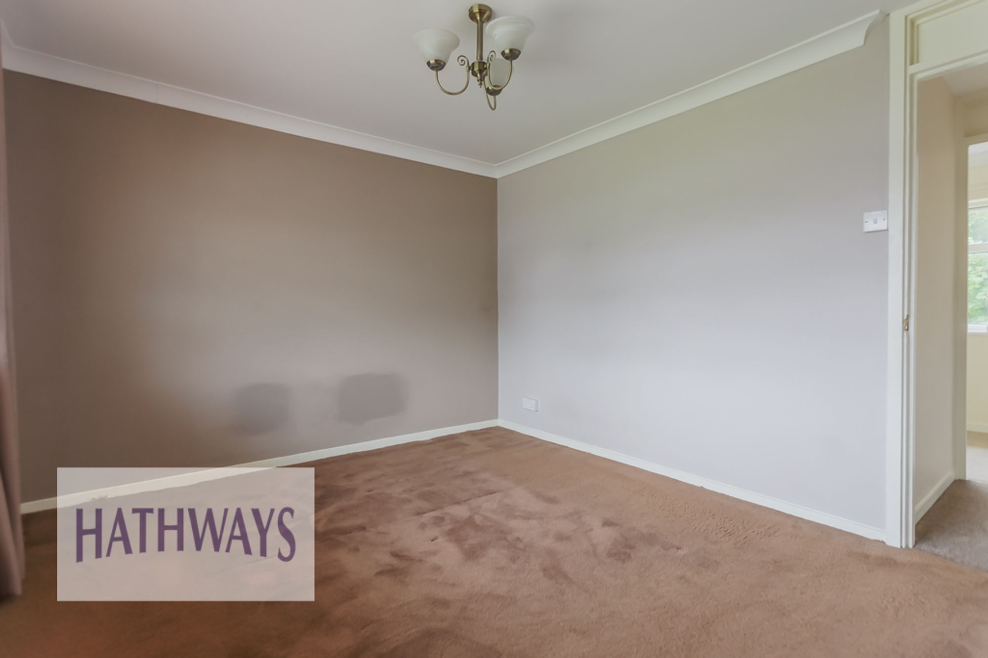 3 bed house for sale in Henllys Way, Cwmbran  - Property Image 17