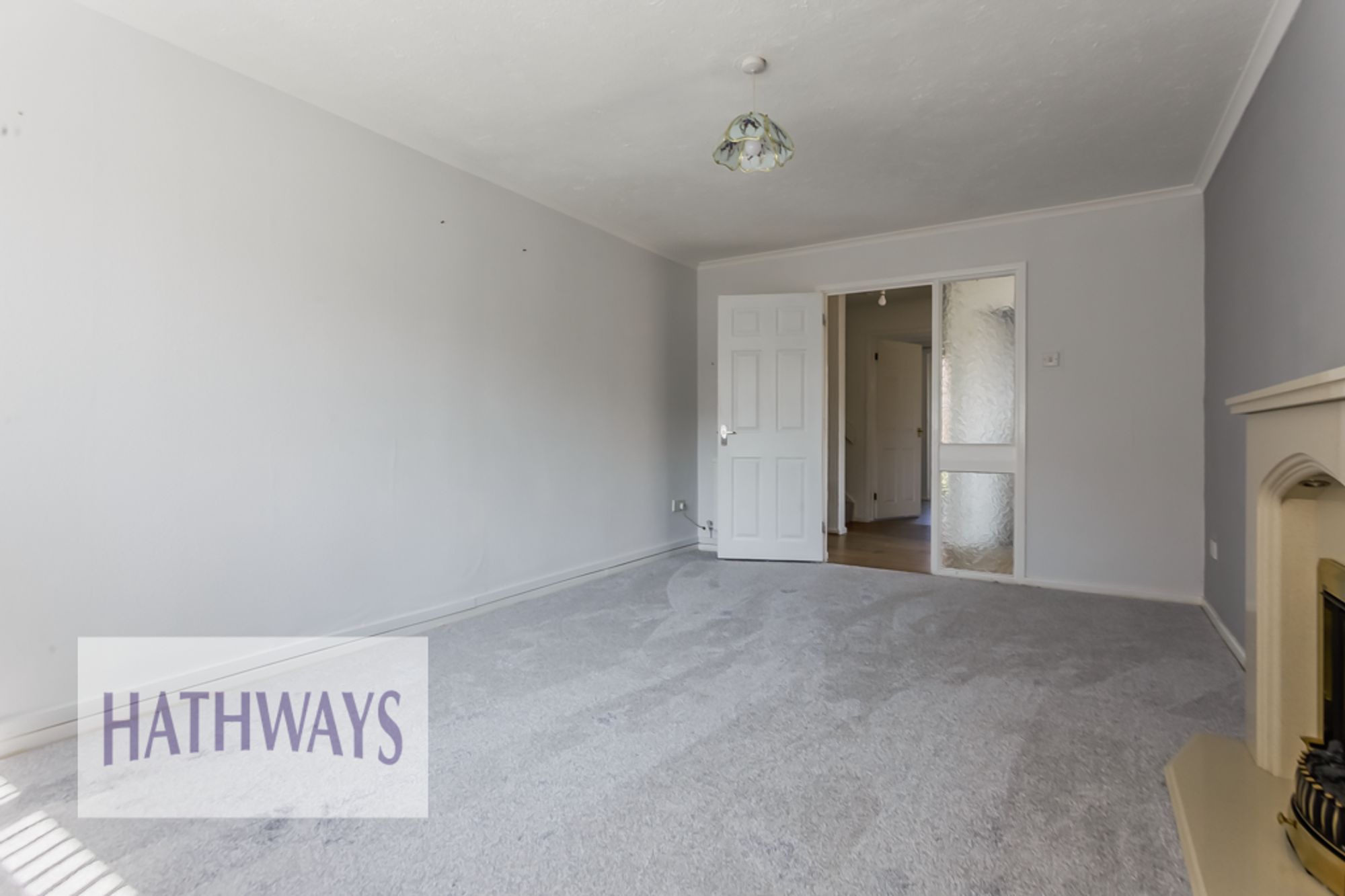 4 bed detached house for sale in The Brades, Newport 8