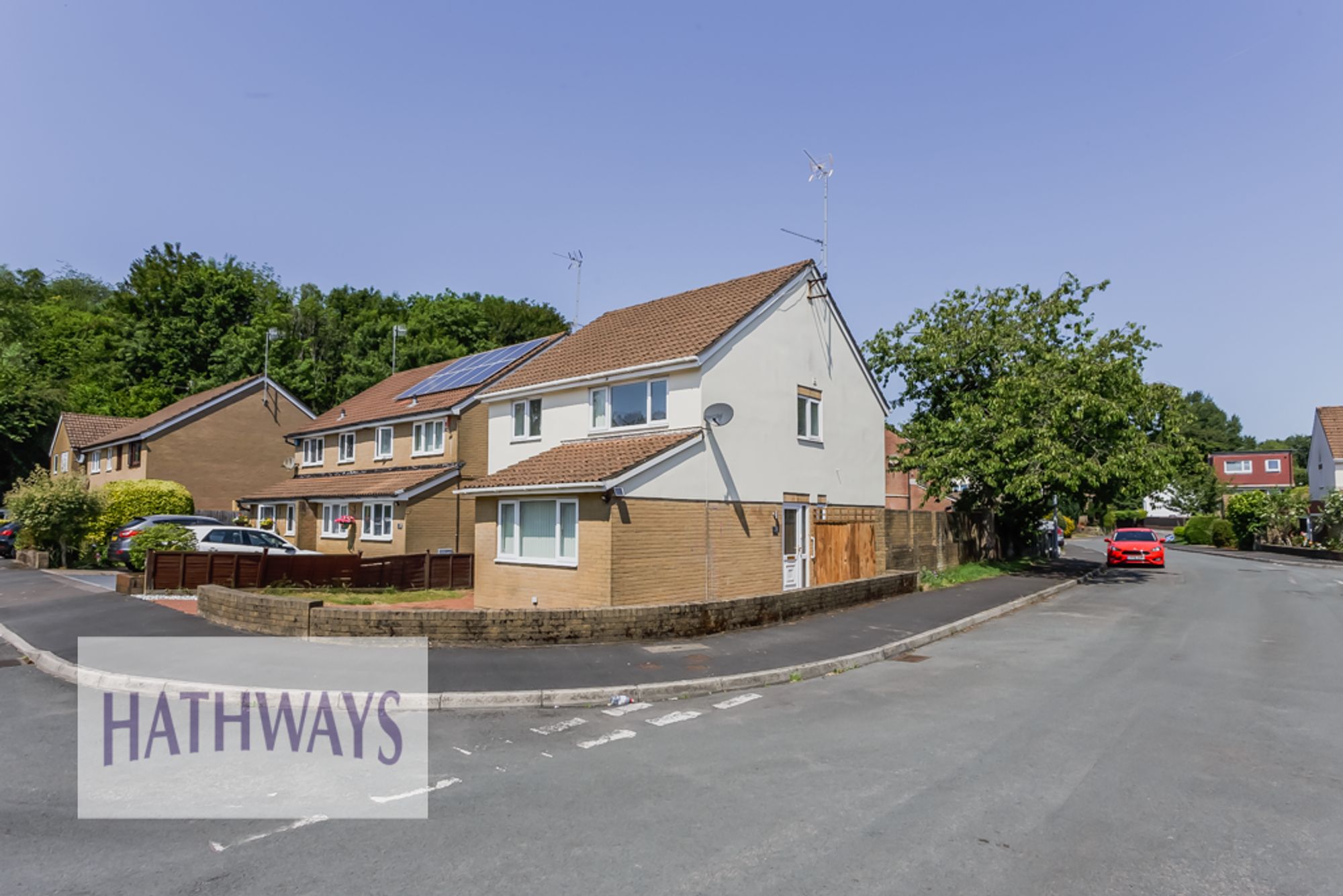 4 bed detached house for sale in The Brades, Newport  - Property Image 2