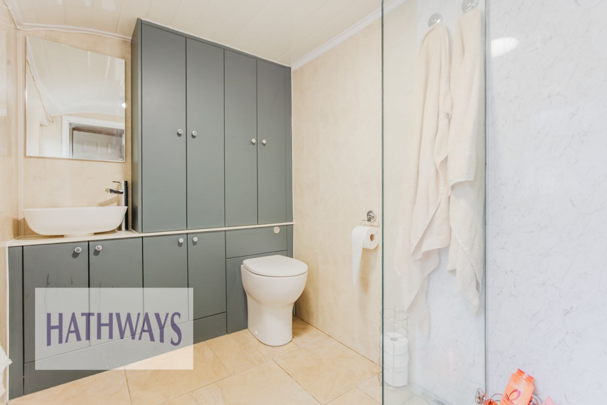 4 bed mid-terraced house for sale in Lowlands Road, Cwmbran  - Property Image 16