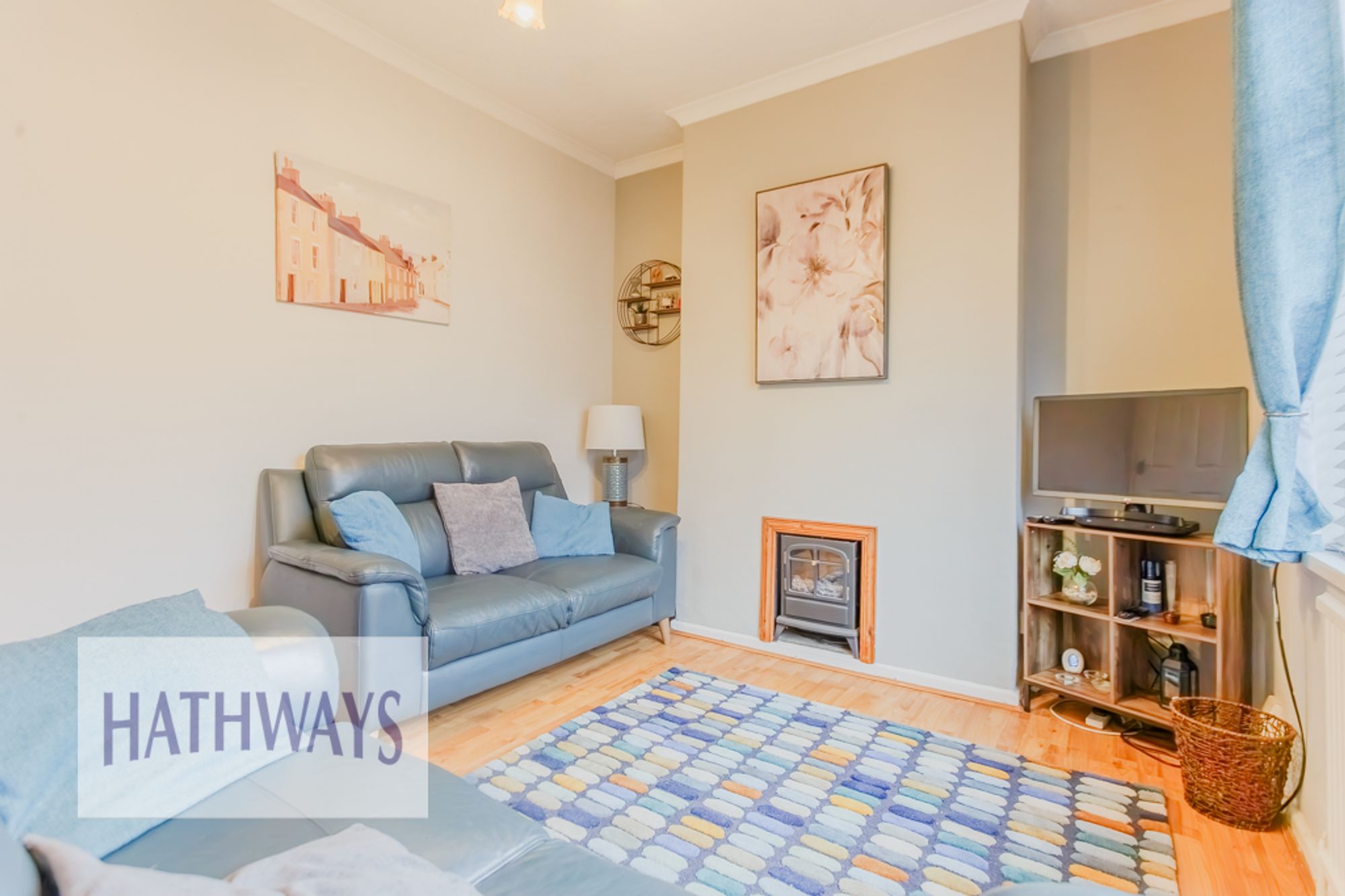 4 bed mid-terraced house for sale in Lowlands Road, Cwmbran  - Property Image 5