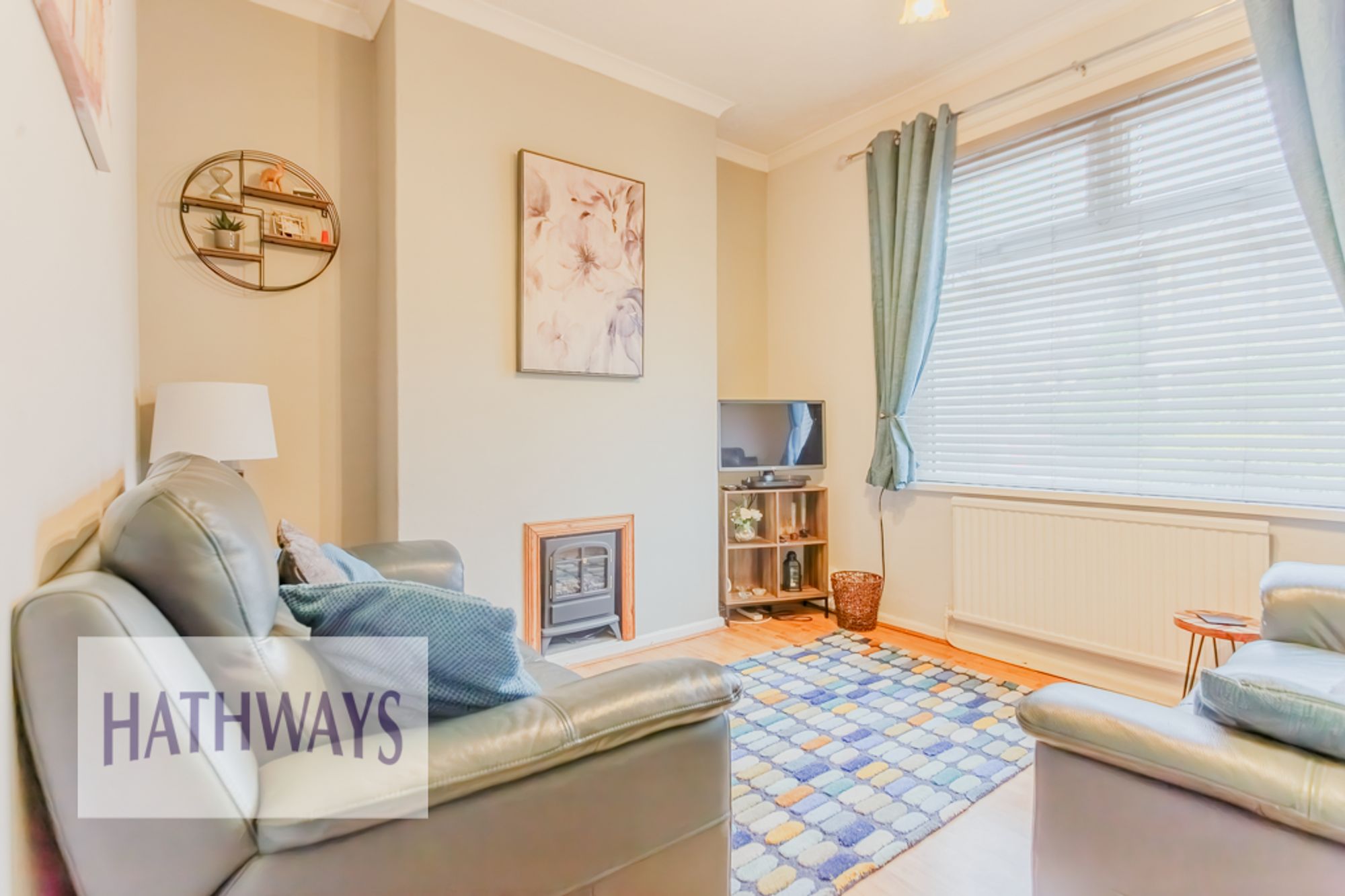 4 bed mid-terraced house for sale in Lowlands Road, Cwmbran  - Property Image 6