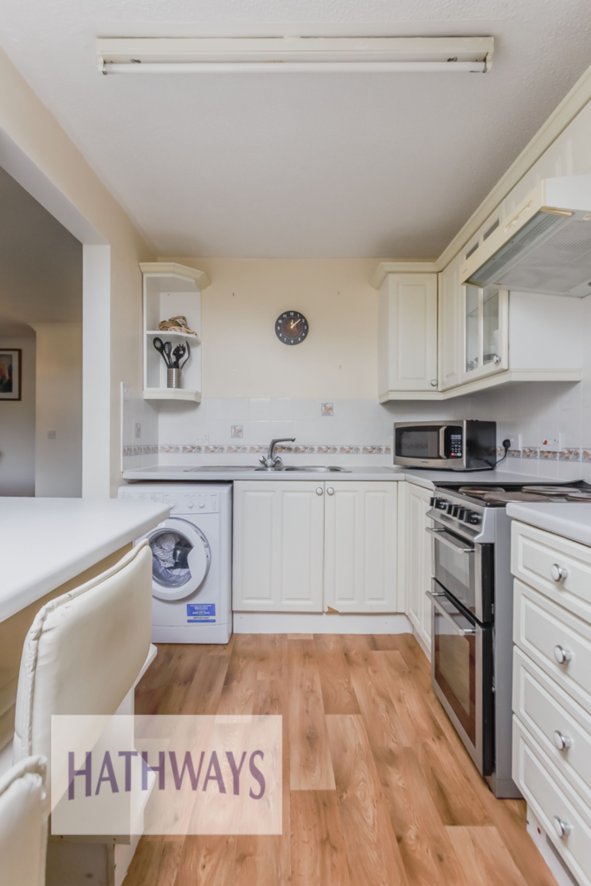 2 bed apartment to rent in The Hawthorns, Newport  - Property Image 8