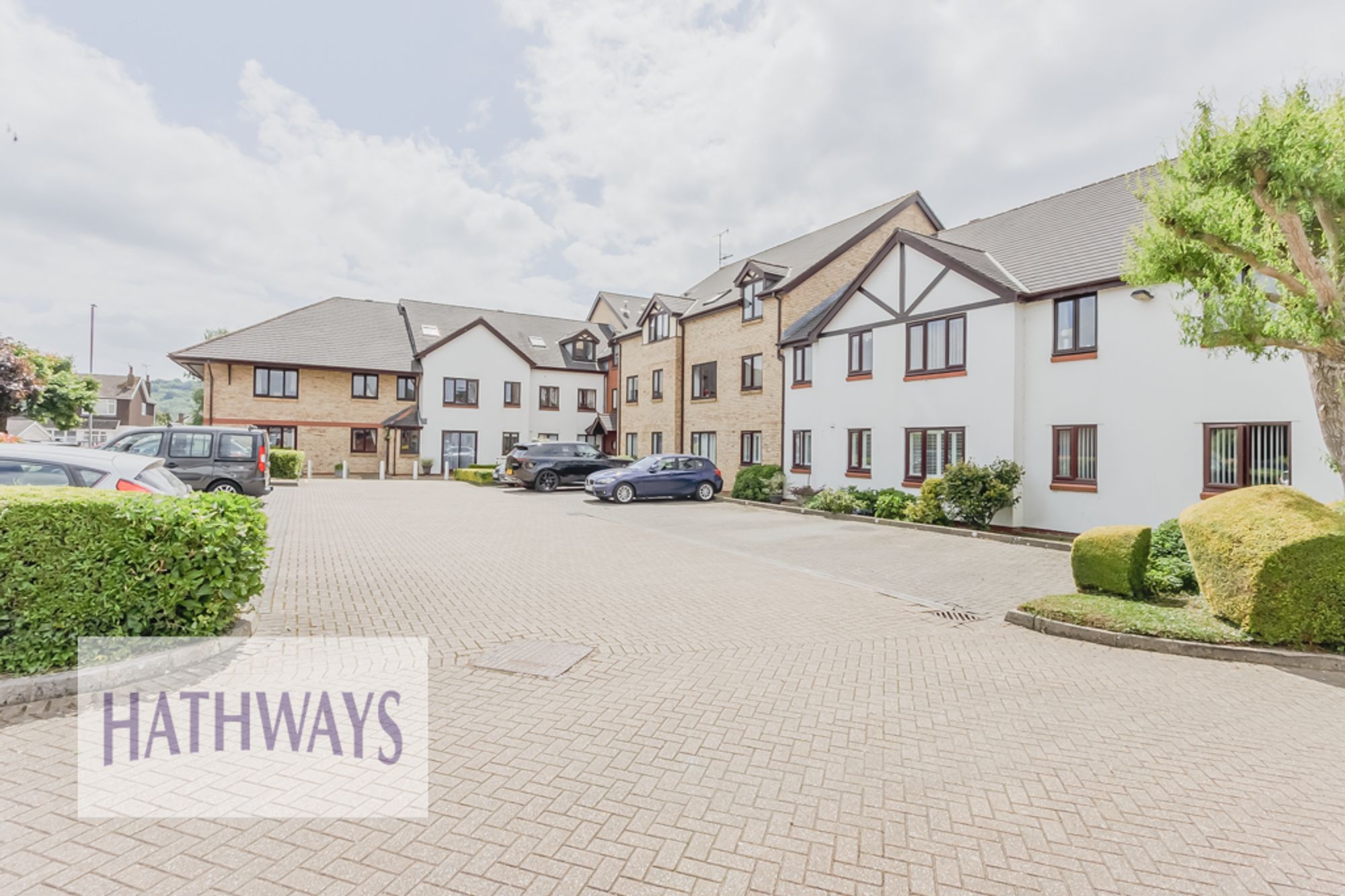 2 bed apartment to rent in The Hawthorns, Newport  - Property Image 29