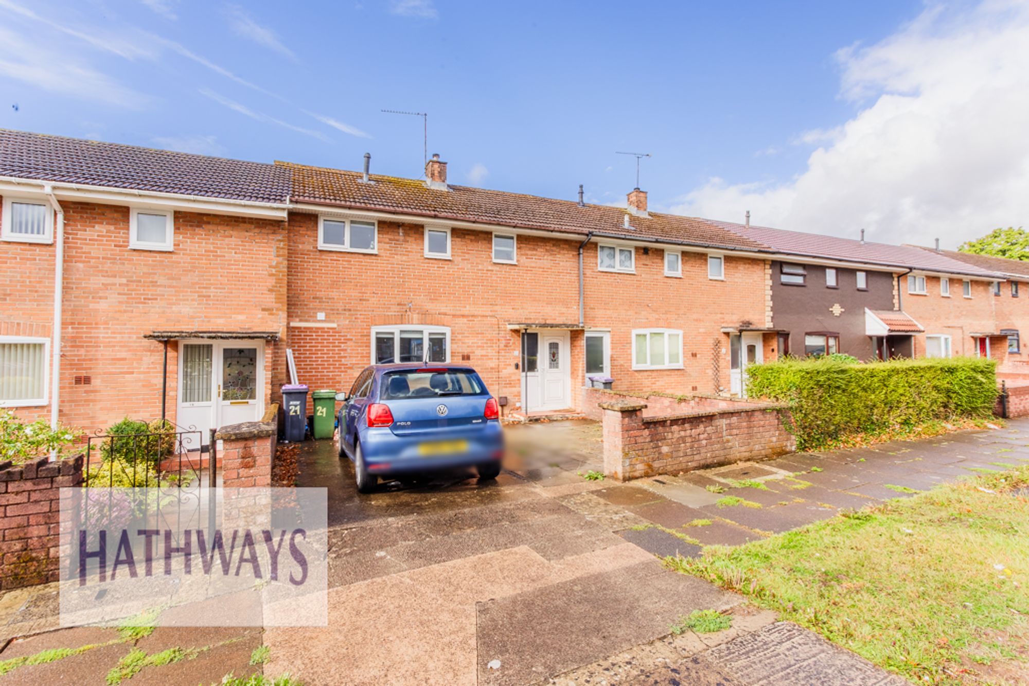 2 bed terraced house to rent in North Road, Cwmbran, NP44