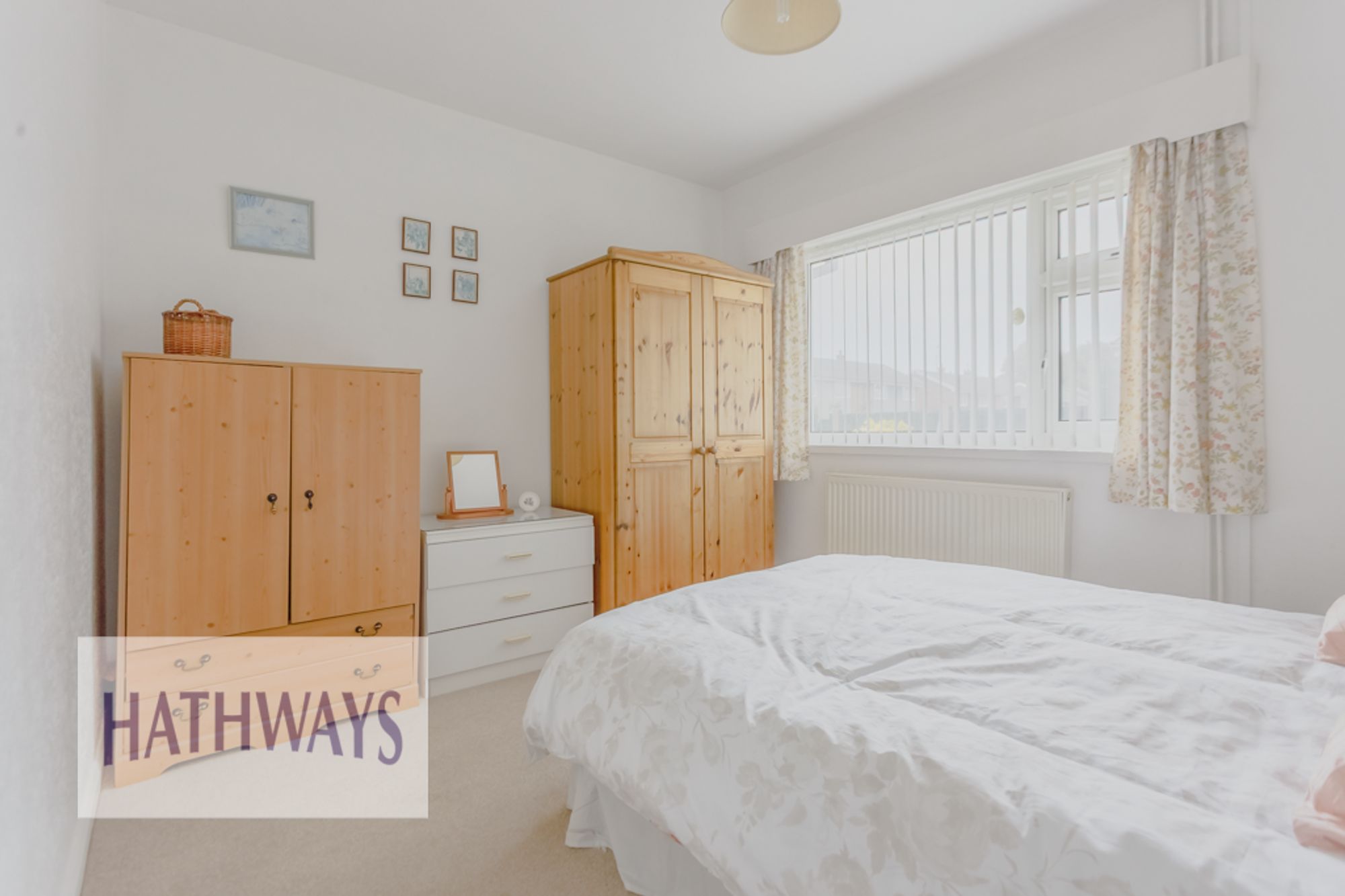 3 bed detached bungalow for sale in The Orchard, Newport  - Property Image 16