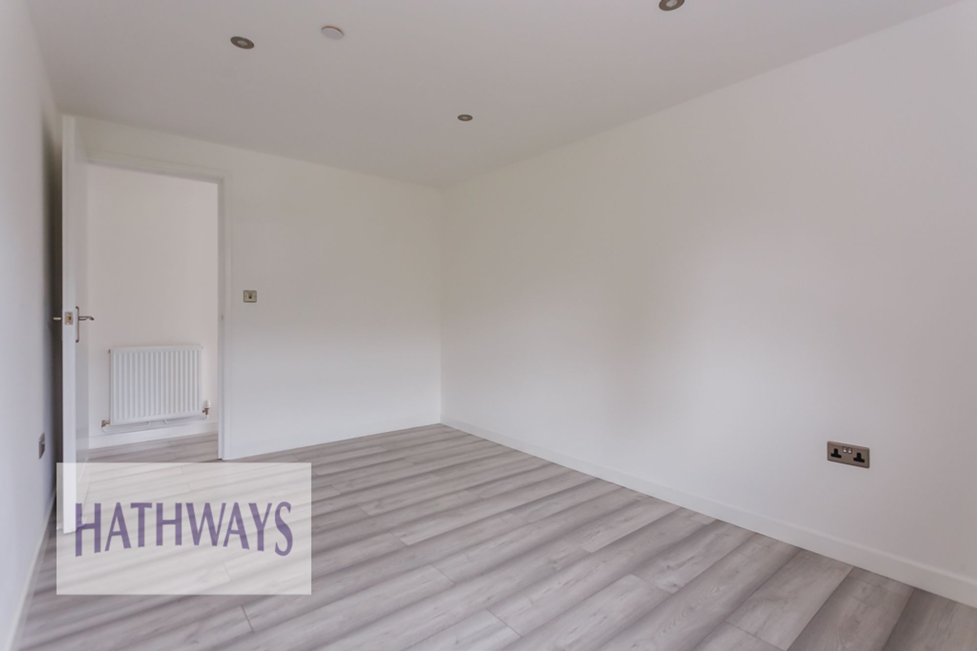 3 bed detached house for sale in Hanbury Road, Pontypool 20