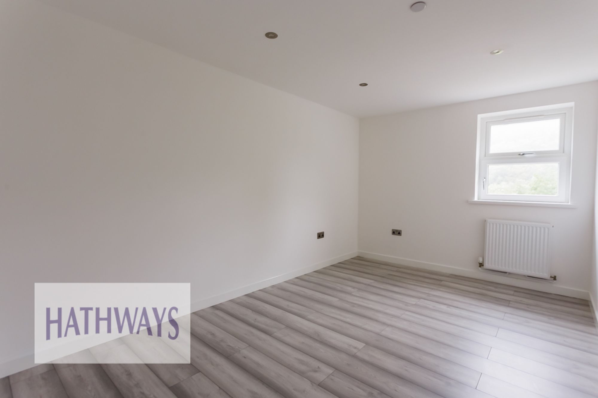 3 bed detached house for sale in Hanbury Road, Pontypool 17