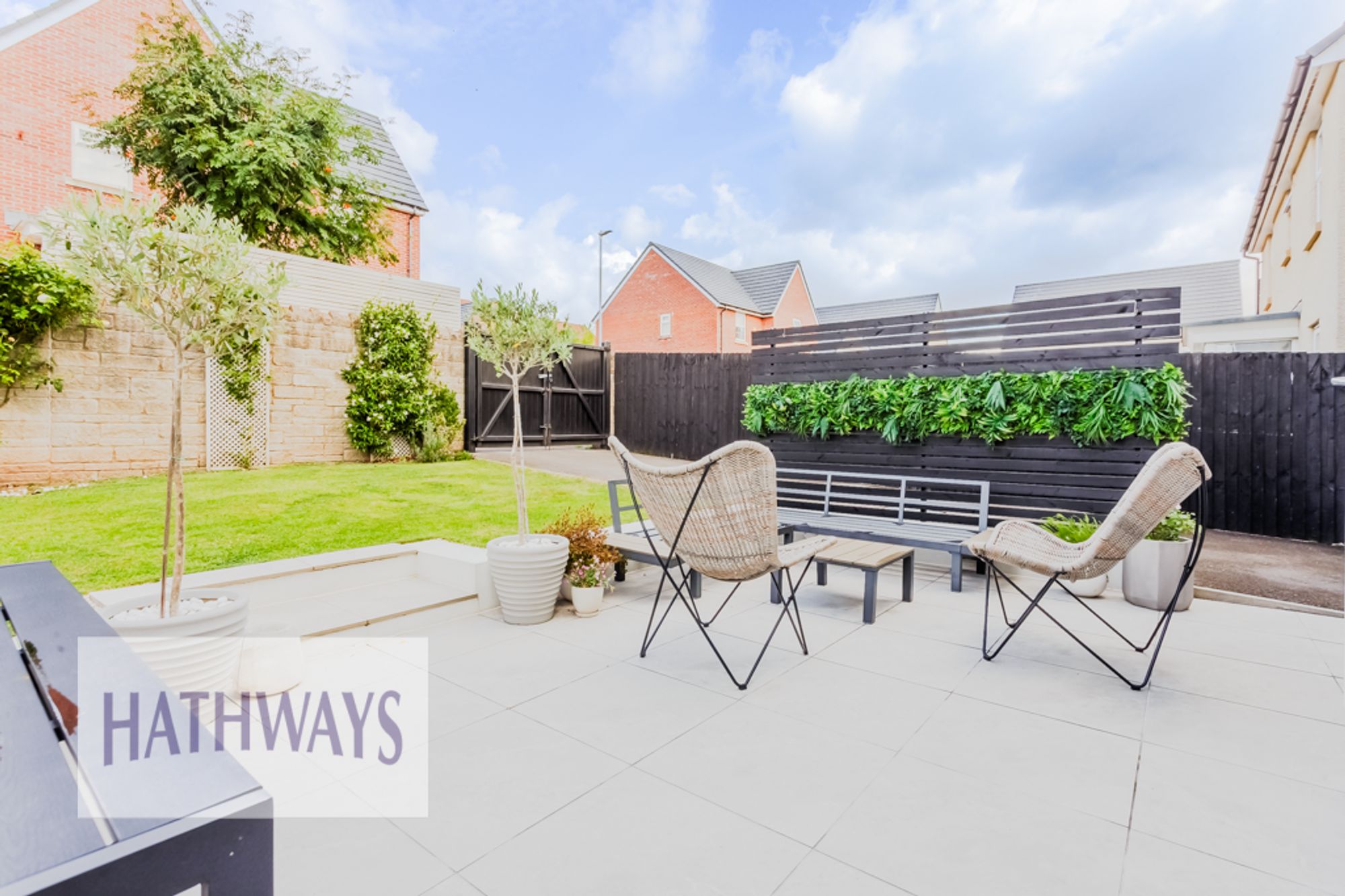 3 bed detached house for sale in Lle Eirlys, Cwmbran 37