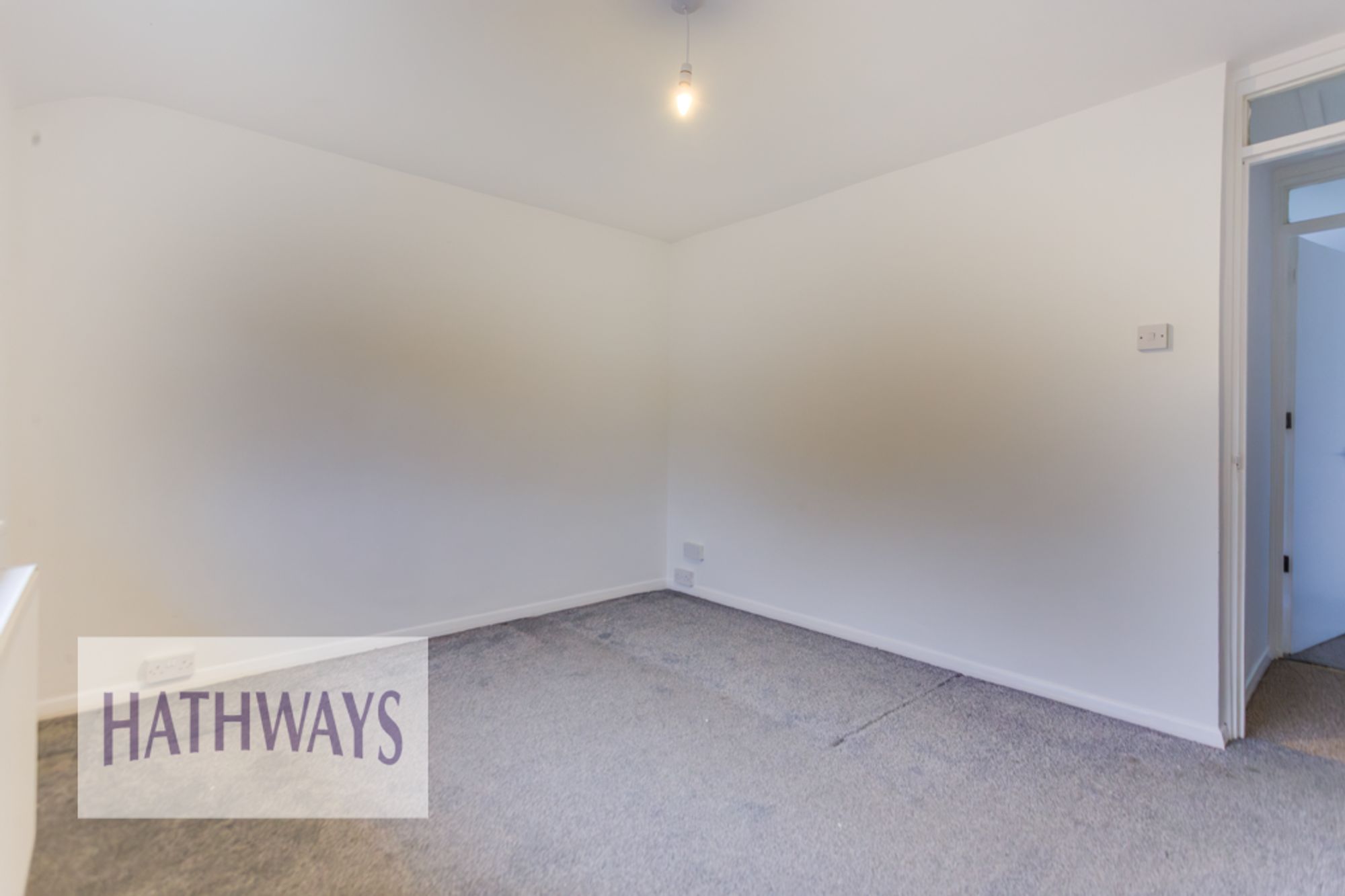 3 bed terraced house to rent in Caernarvon Crescent, Cwmbran 18