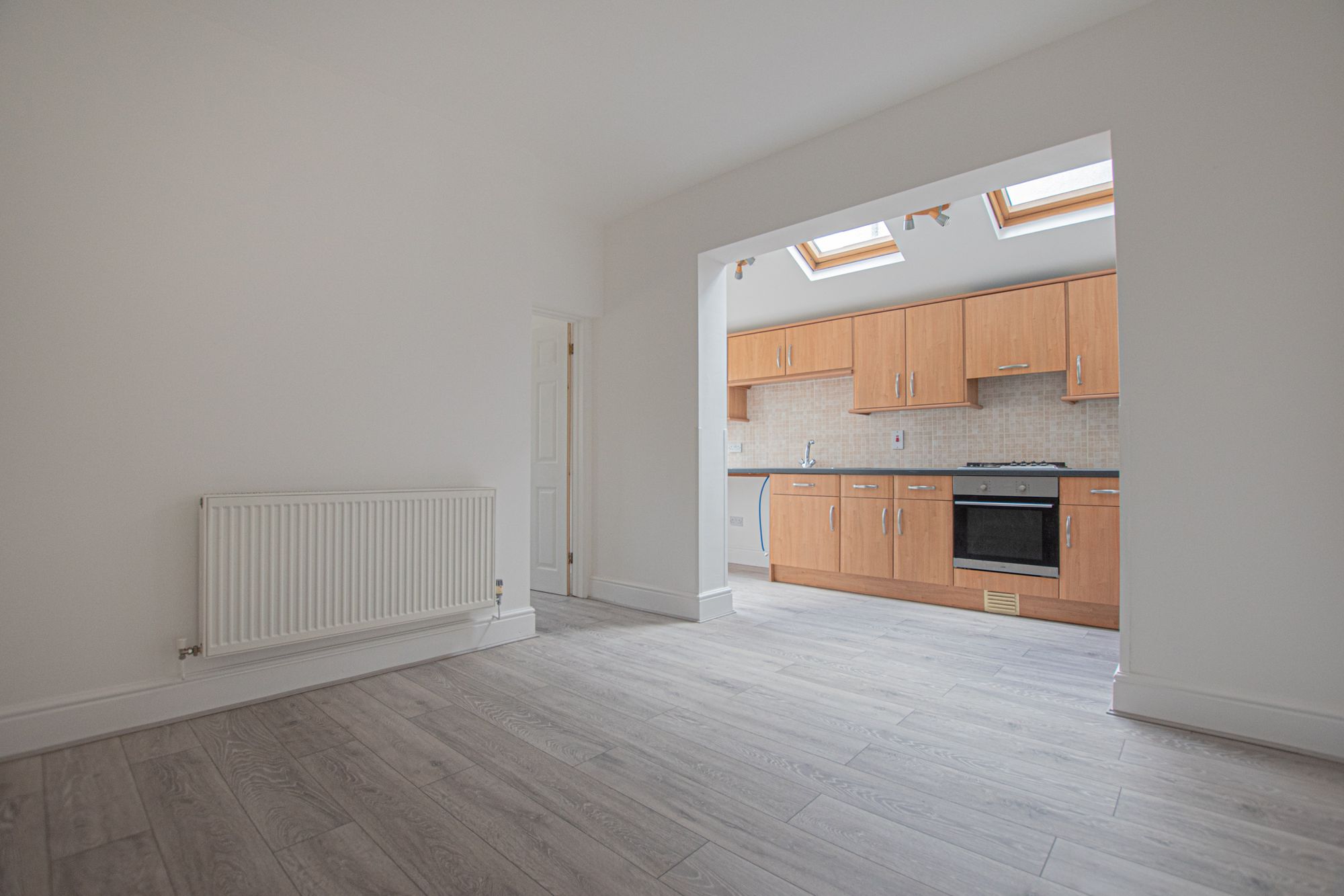 3 bed terraced house to rent in Station Road, Cwmbran  - Property Image 6