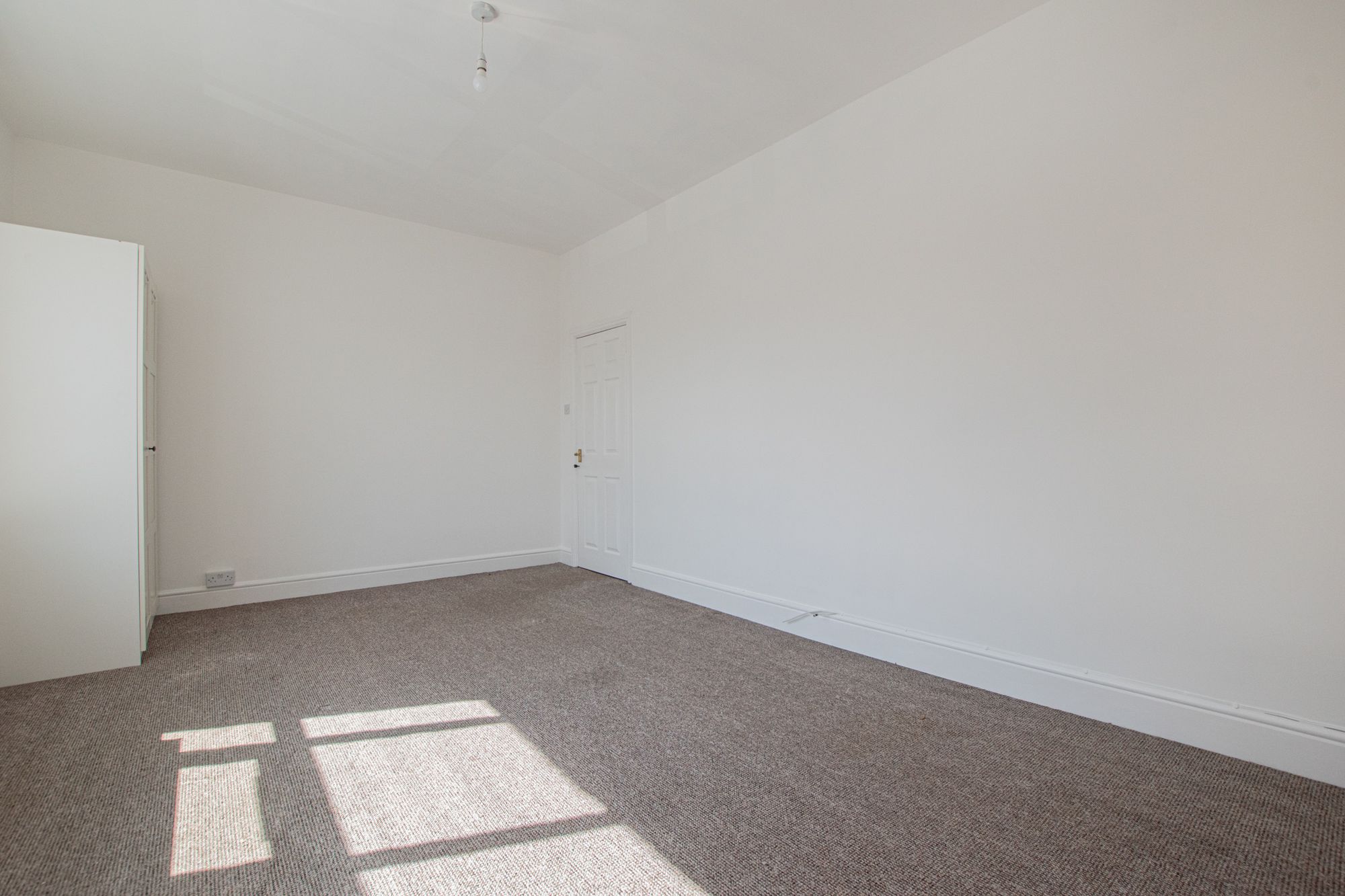 3 bed terraced house to rent in Station Road, Cwmbran  - Property Image 20