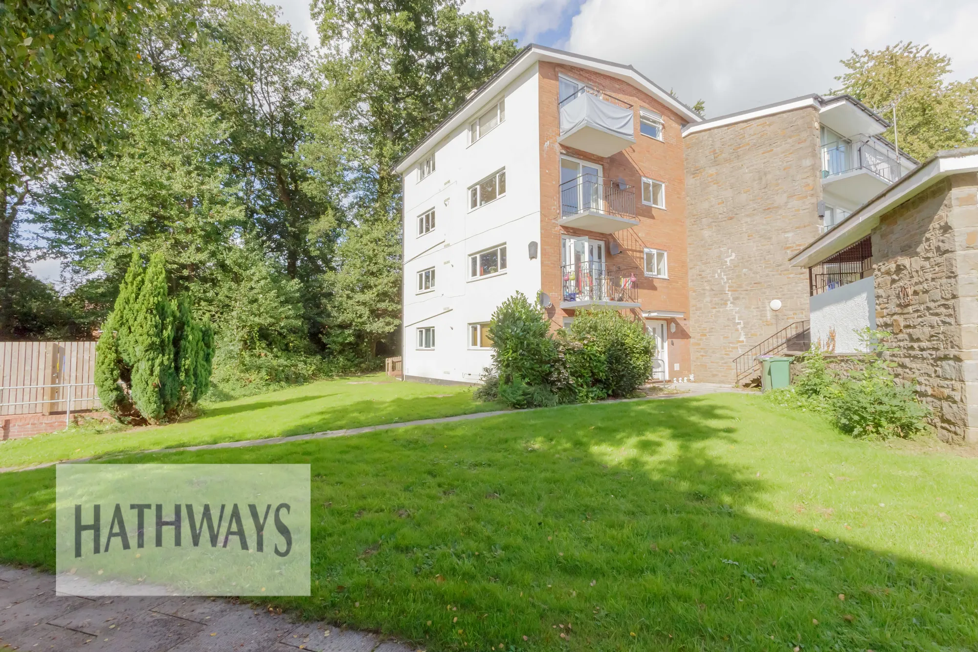 2 bed flat to rent in Edlogan Way, Cwmbran  - Property Image 24