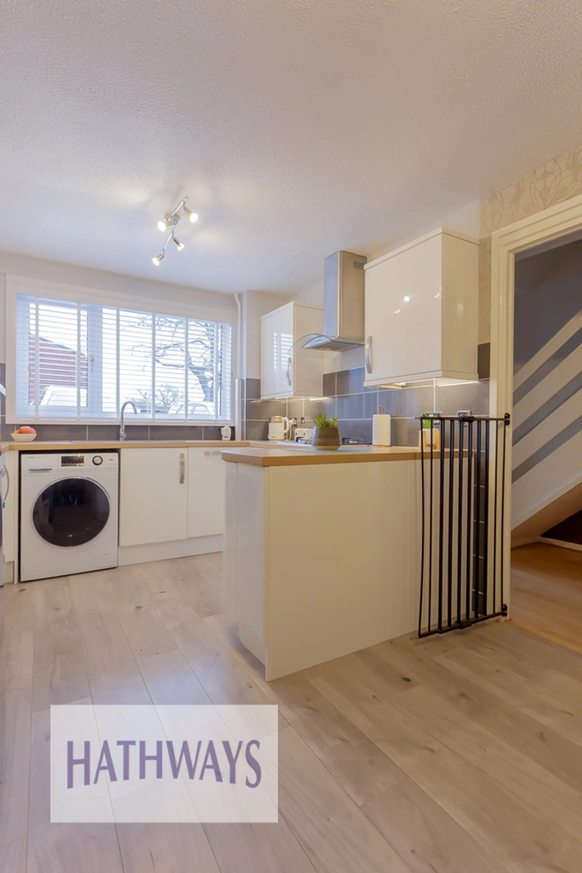 2 bed end of terrace house for sale in Monnow Court, Cwmbran  - Property Image 7
