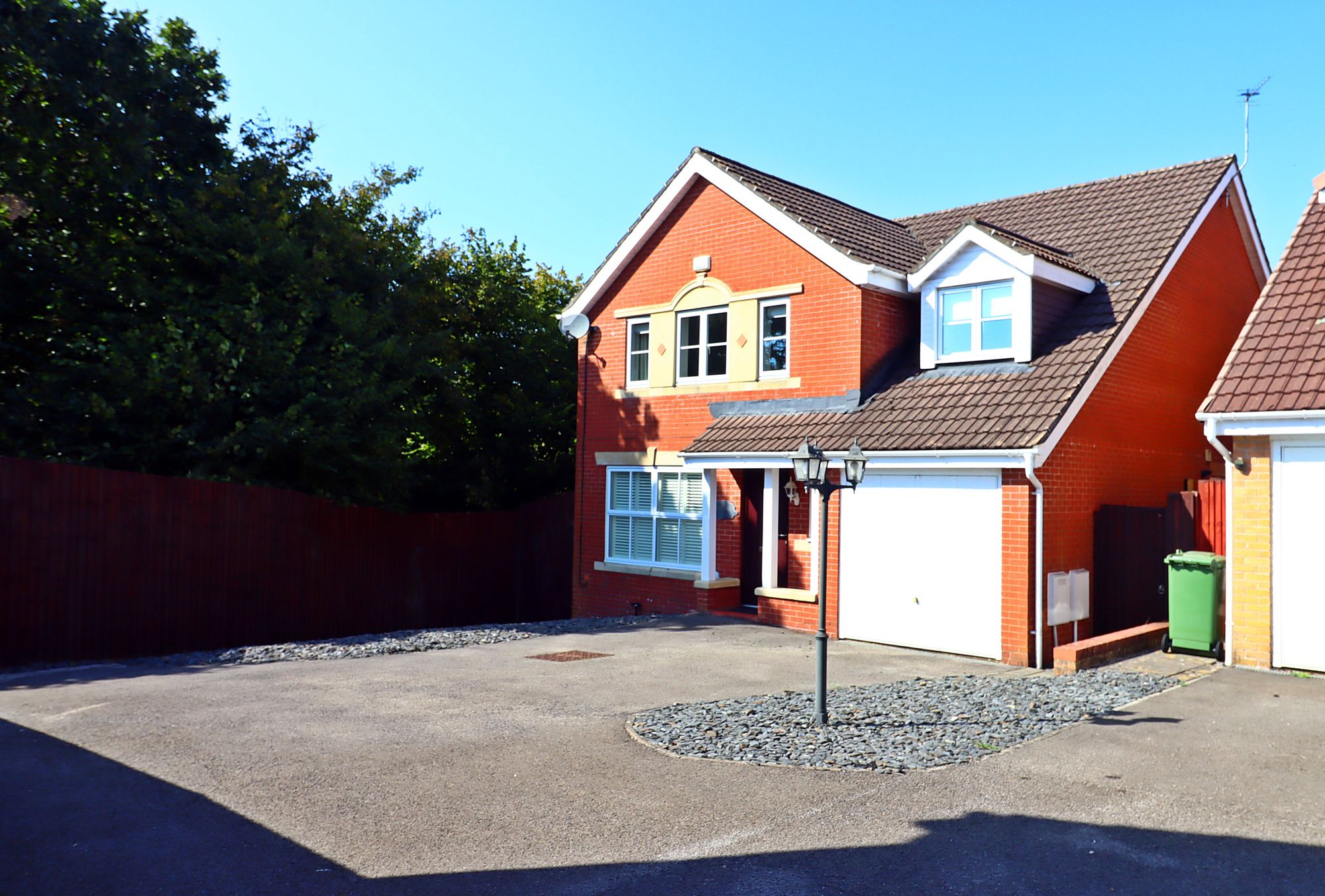 5 bed detached house for sale in Colliers Avenue, Pontyclun  - Property Image 1