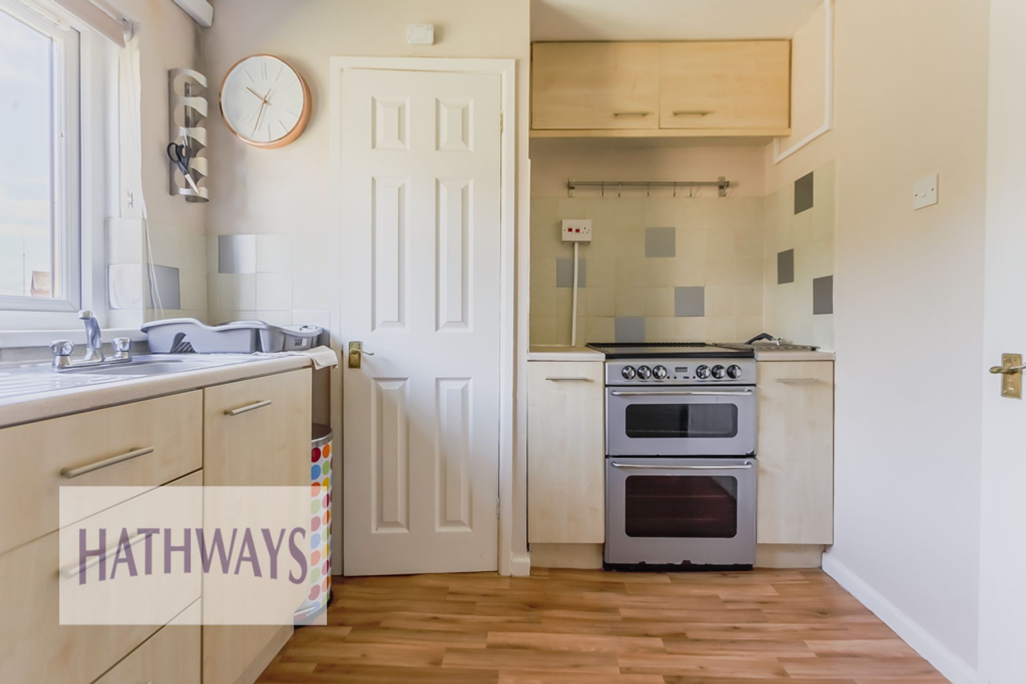 2 bed flat for sale in Gloucester Court, Newport  - Property Image 9