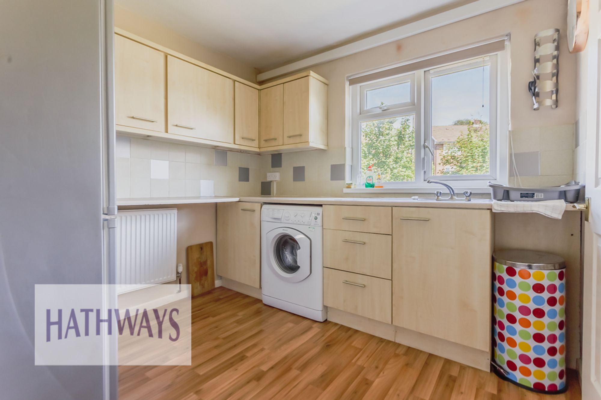 2 bed flat for sale in Gloucester Court, Newport  - Property Image 8