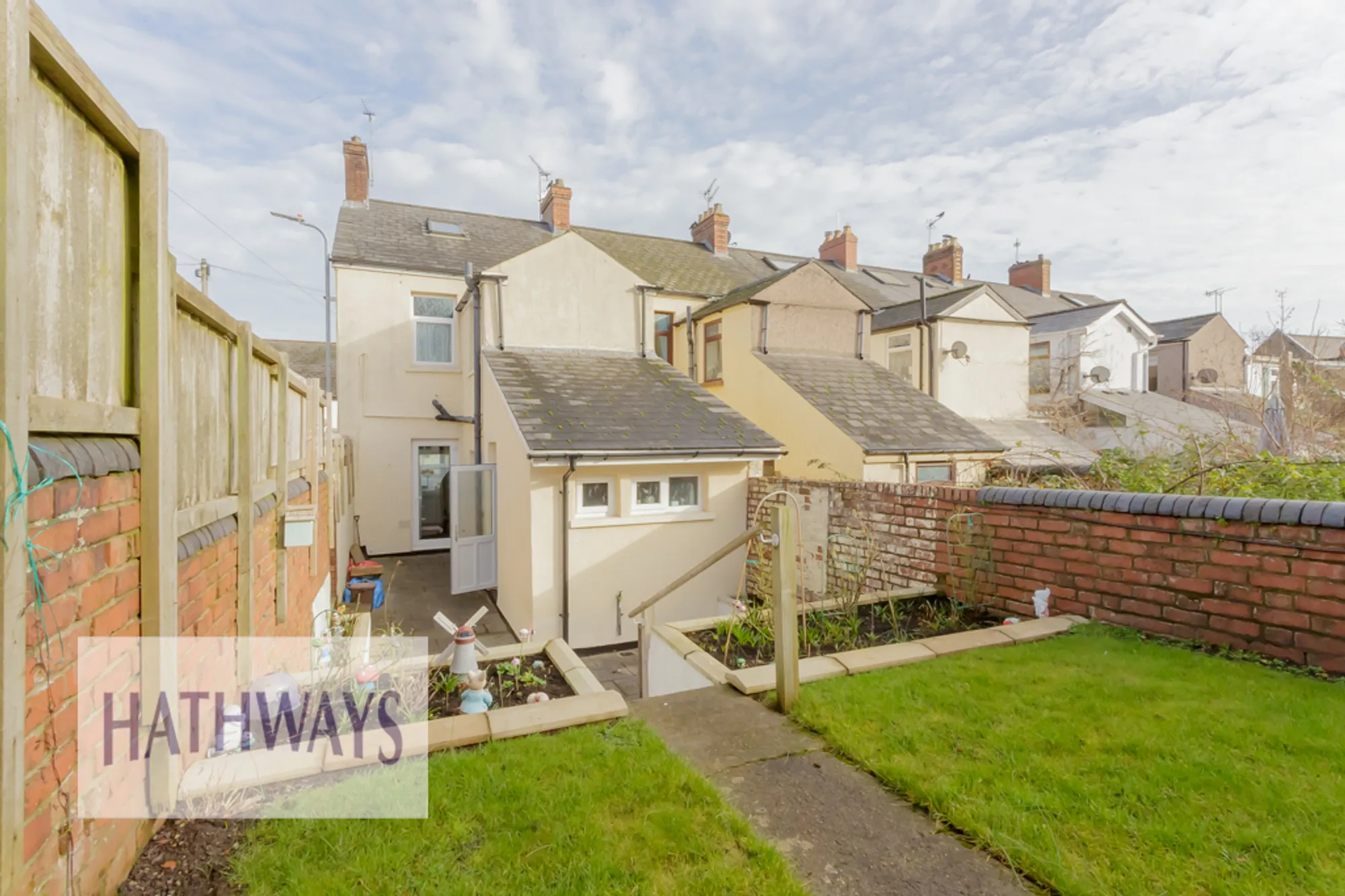 3 bed end of terrace house for sale in Mill Street, Newport  - Property Image 30