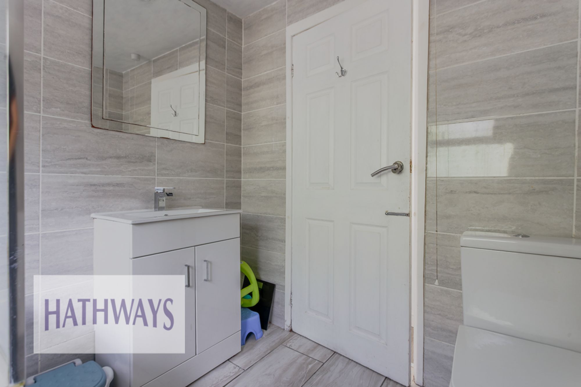 3 bed mid-terraced house for sale in New Street, Cwmbran 17